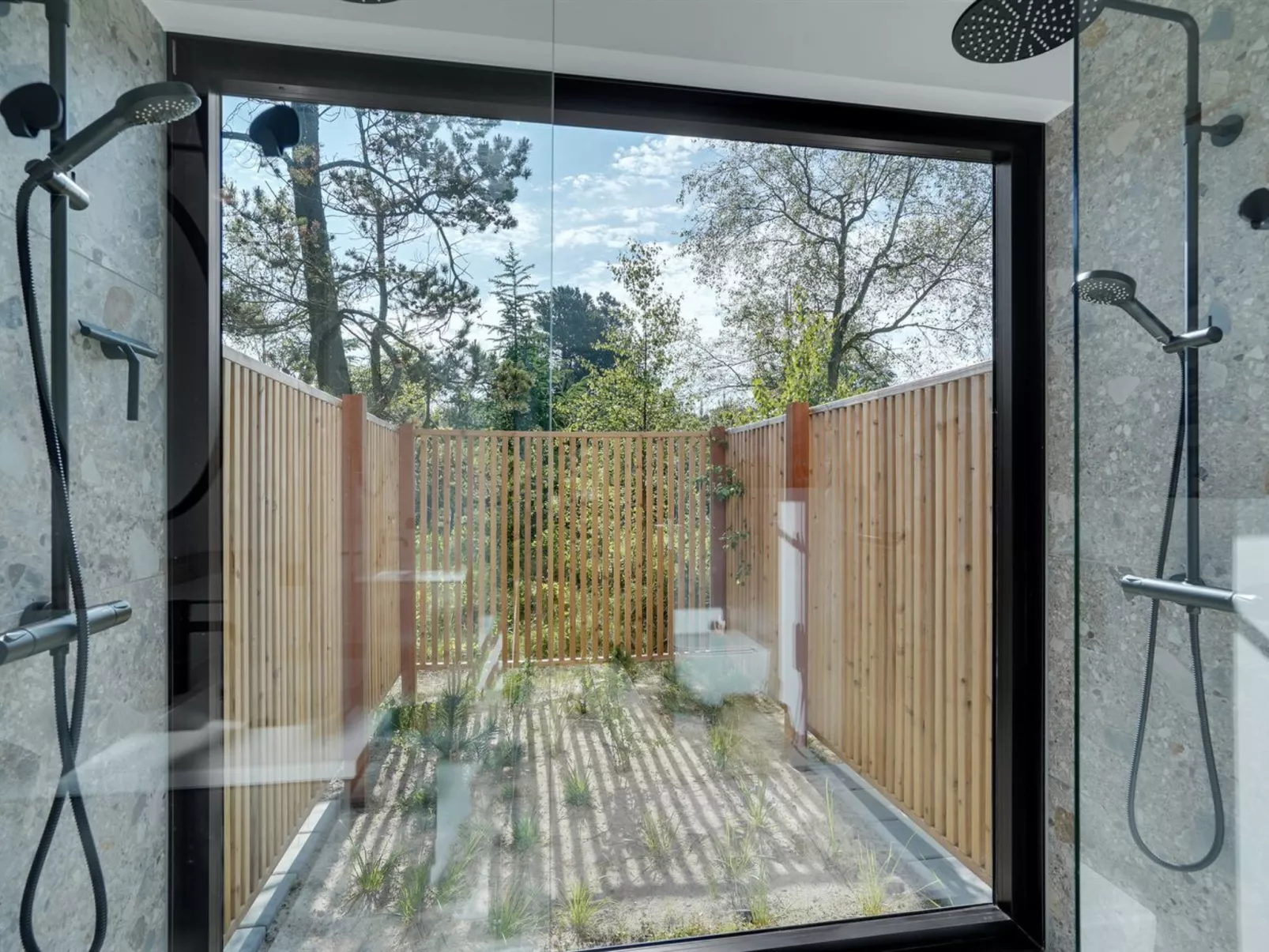 "Stellan" - 1.4km from the sea-Binnen