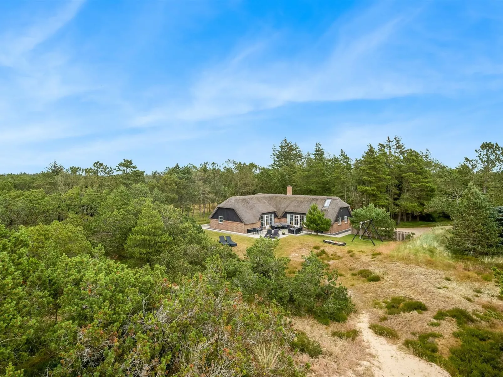 "Alwina" - 2.5km from the sea-Buiten