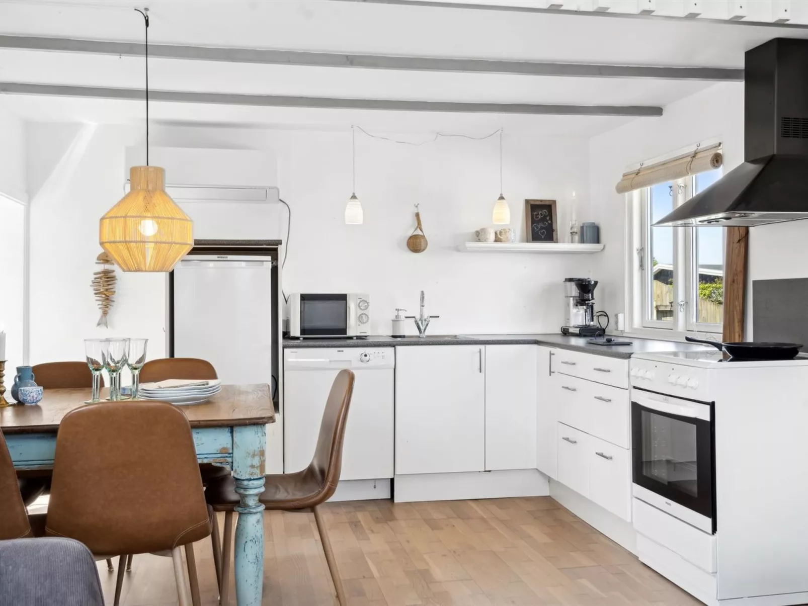 "Paula" - 80m from the sea-Binnen