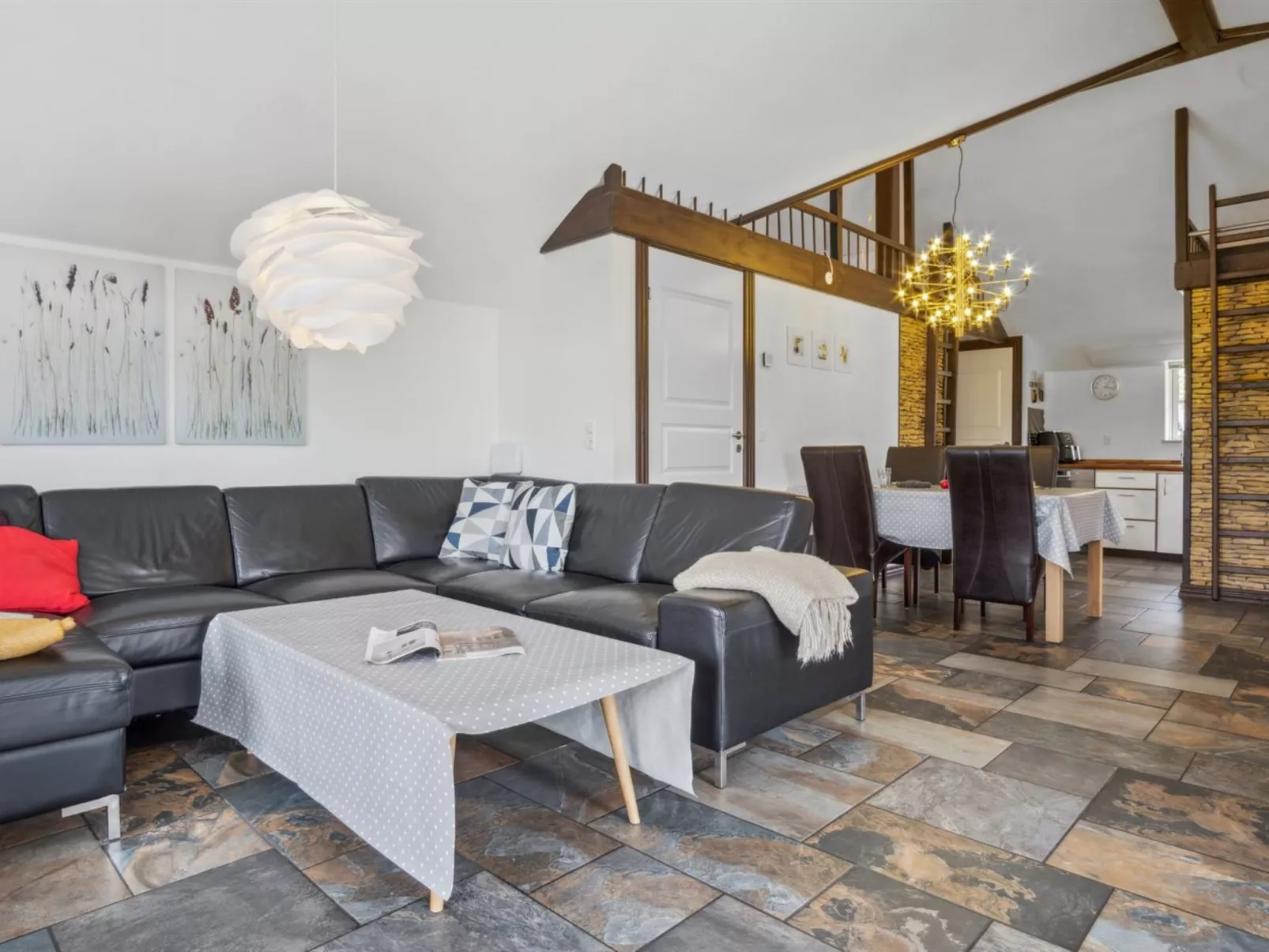 "Sippora" - 29km from the sea-Binnen