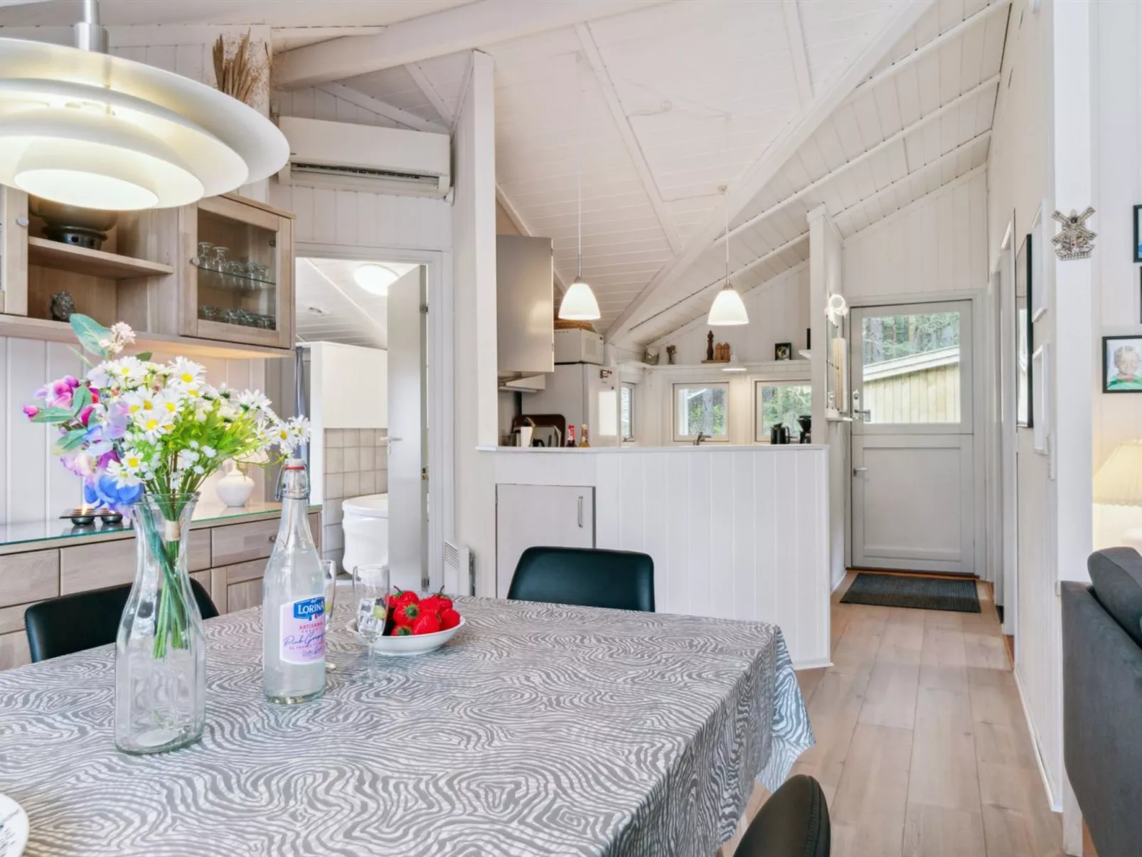 "Gertruda" - 220m from the sea-Binnen