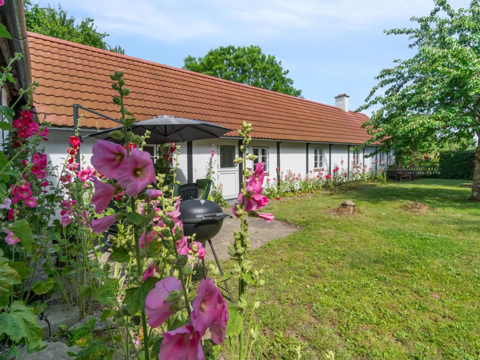 "Héléne" - 2.4km from the sea-Buiten