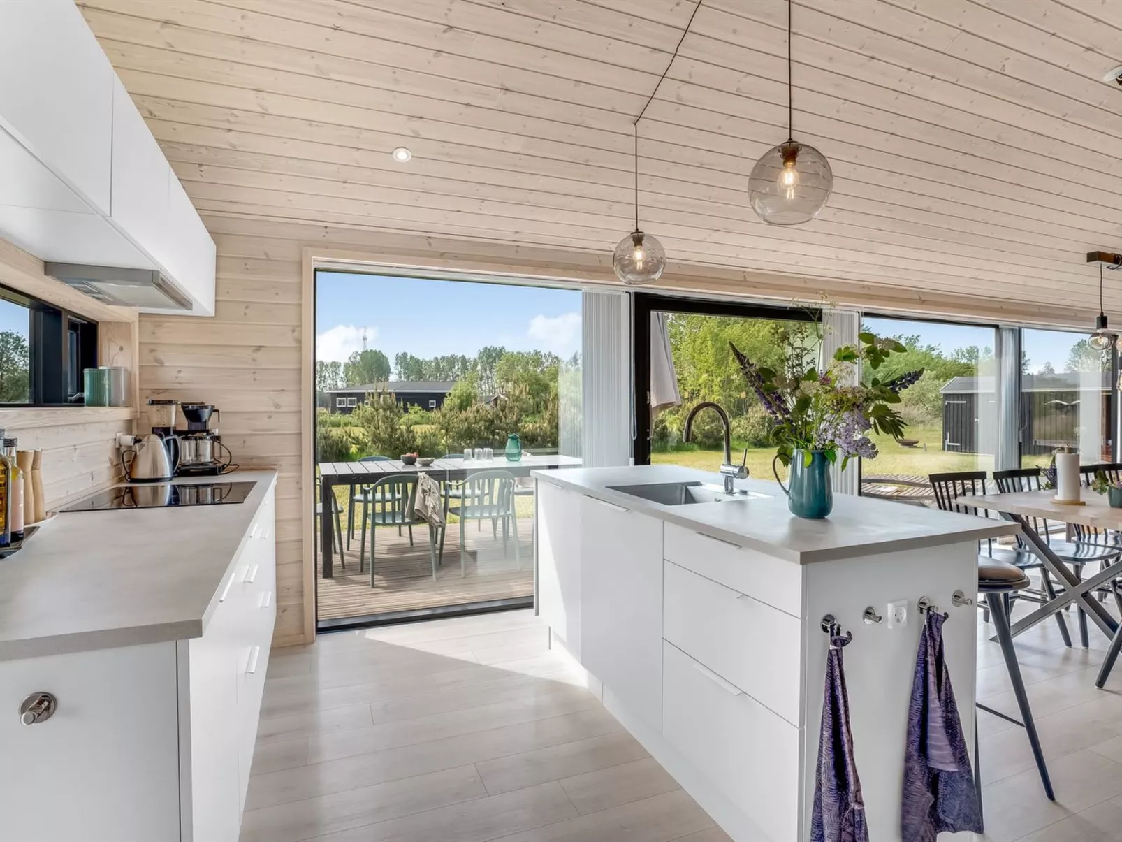 "Edite" - 900m from the sea-Binnen