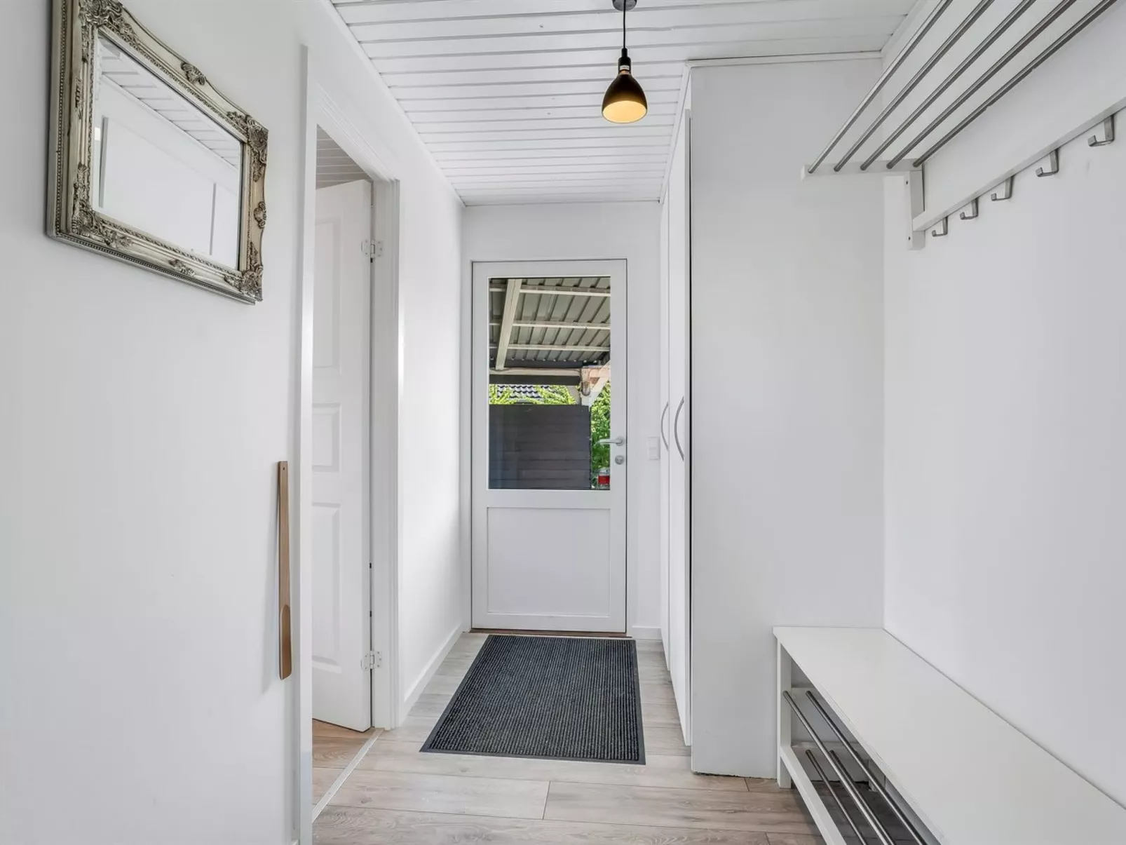 "Stina" - 600m from the sea-Binnen