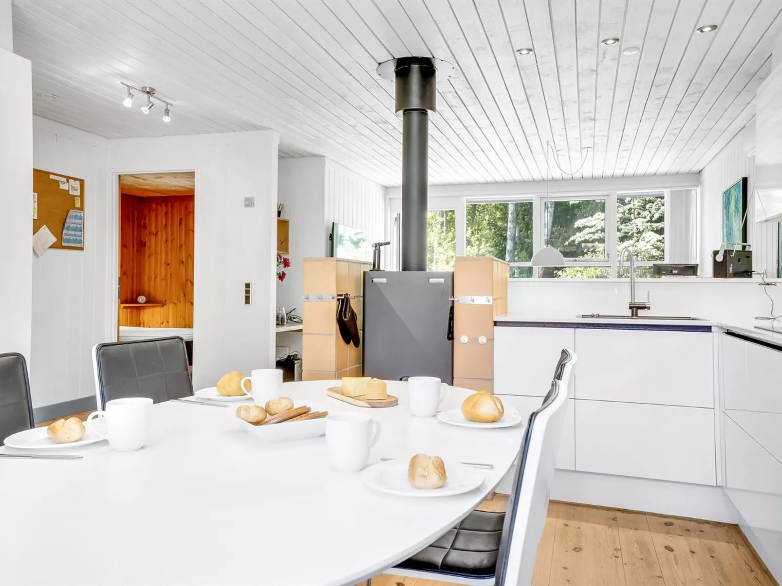 "Duende" - 200m from the sea-Binnen