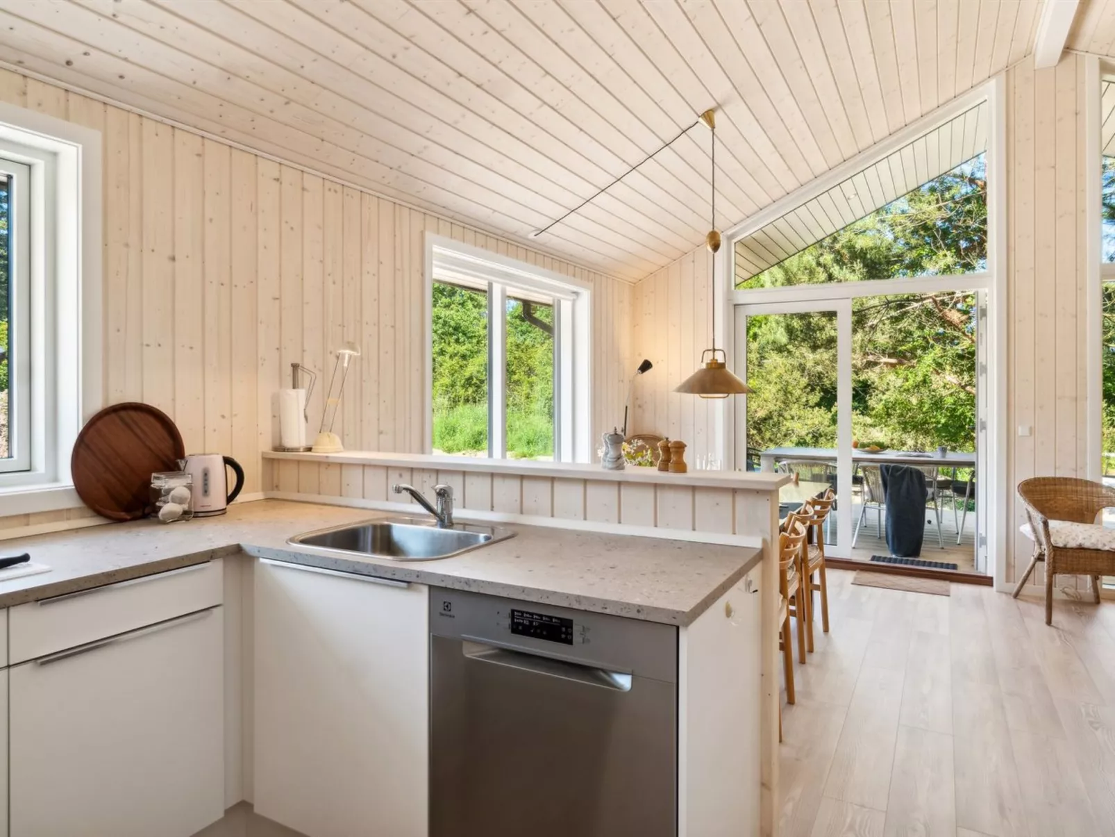 "Vojdan" - 600m from the sea-Binnen