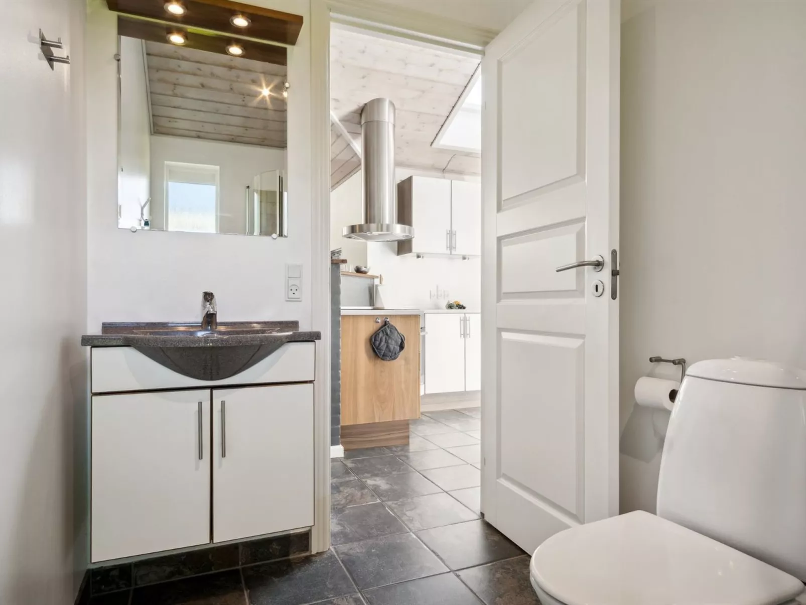 "Gunva" - 30km from the sea-Binnen