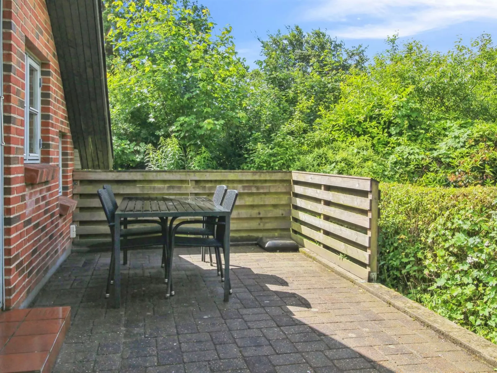 "Ofrath" - 30km from the sea-Buiten