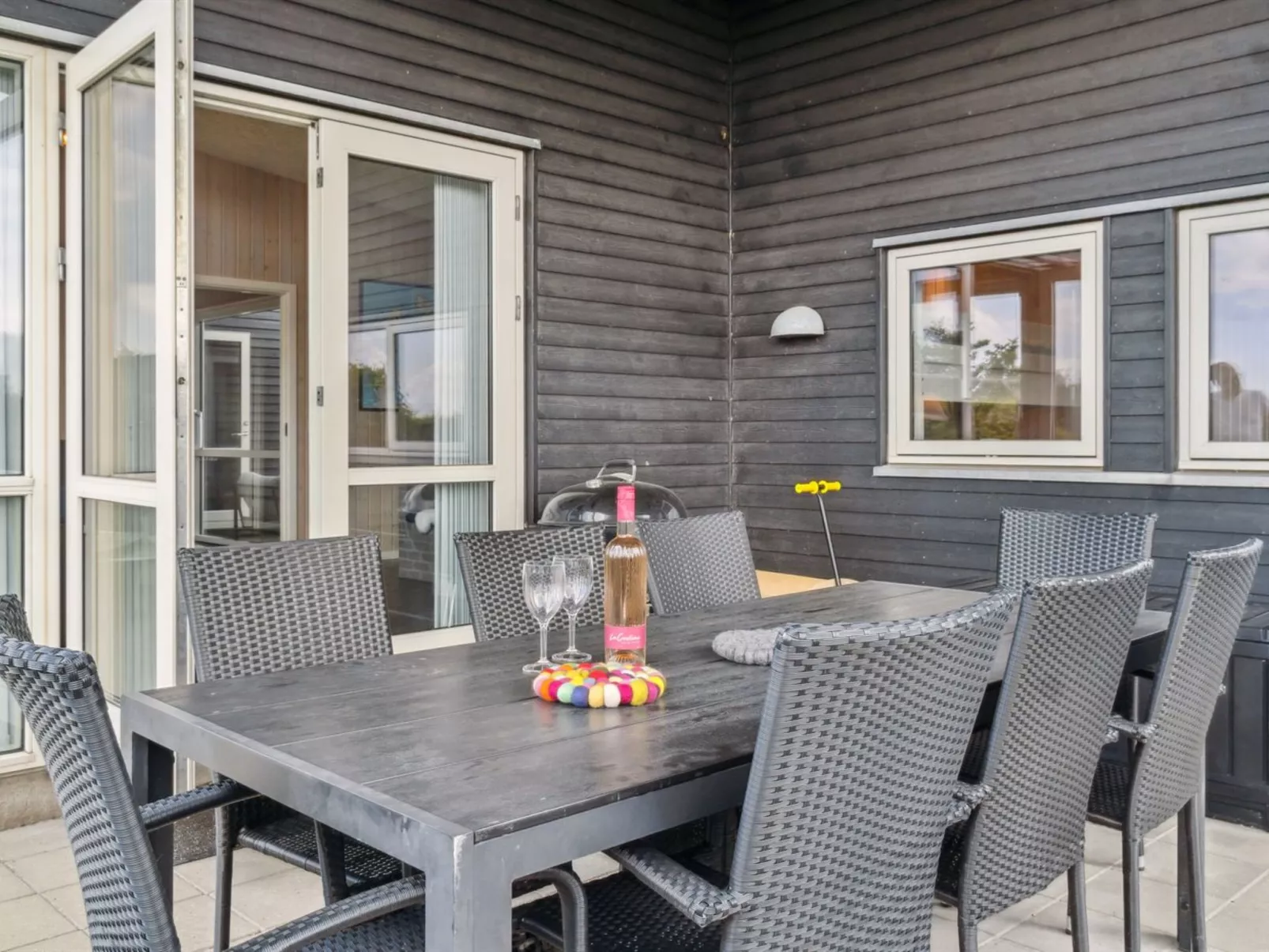 "Gloria" - 500m from the sea-Buiten