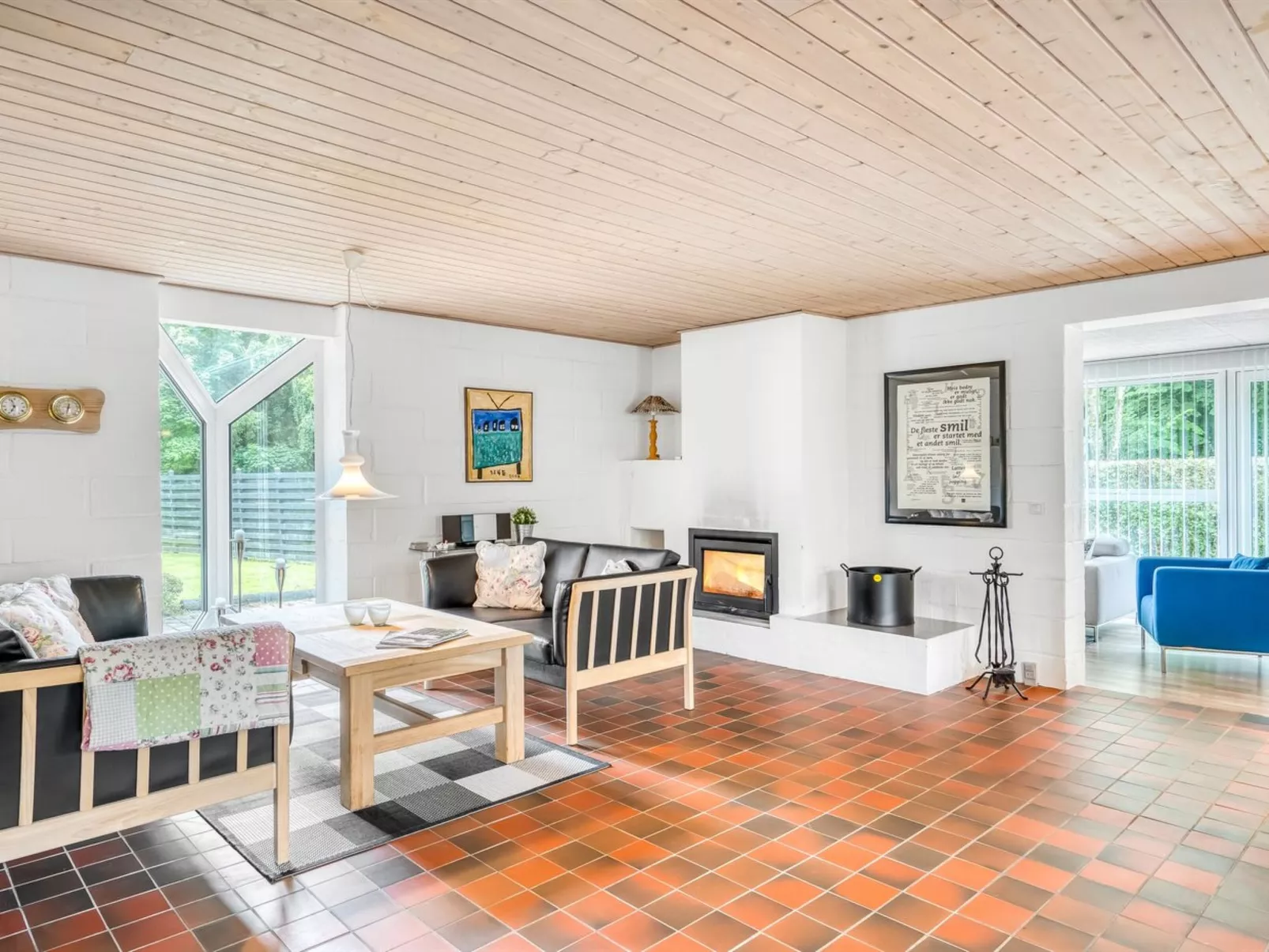 "Lyra" - 500m to the fjord-Binnen