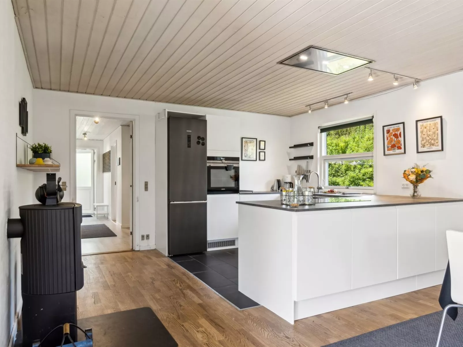 "Danja" - 1.7km from the sea-Binnen