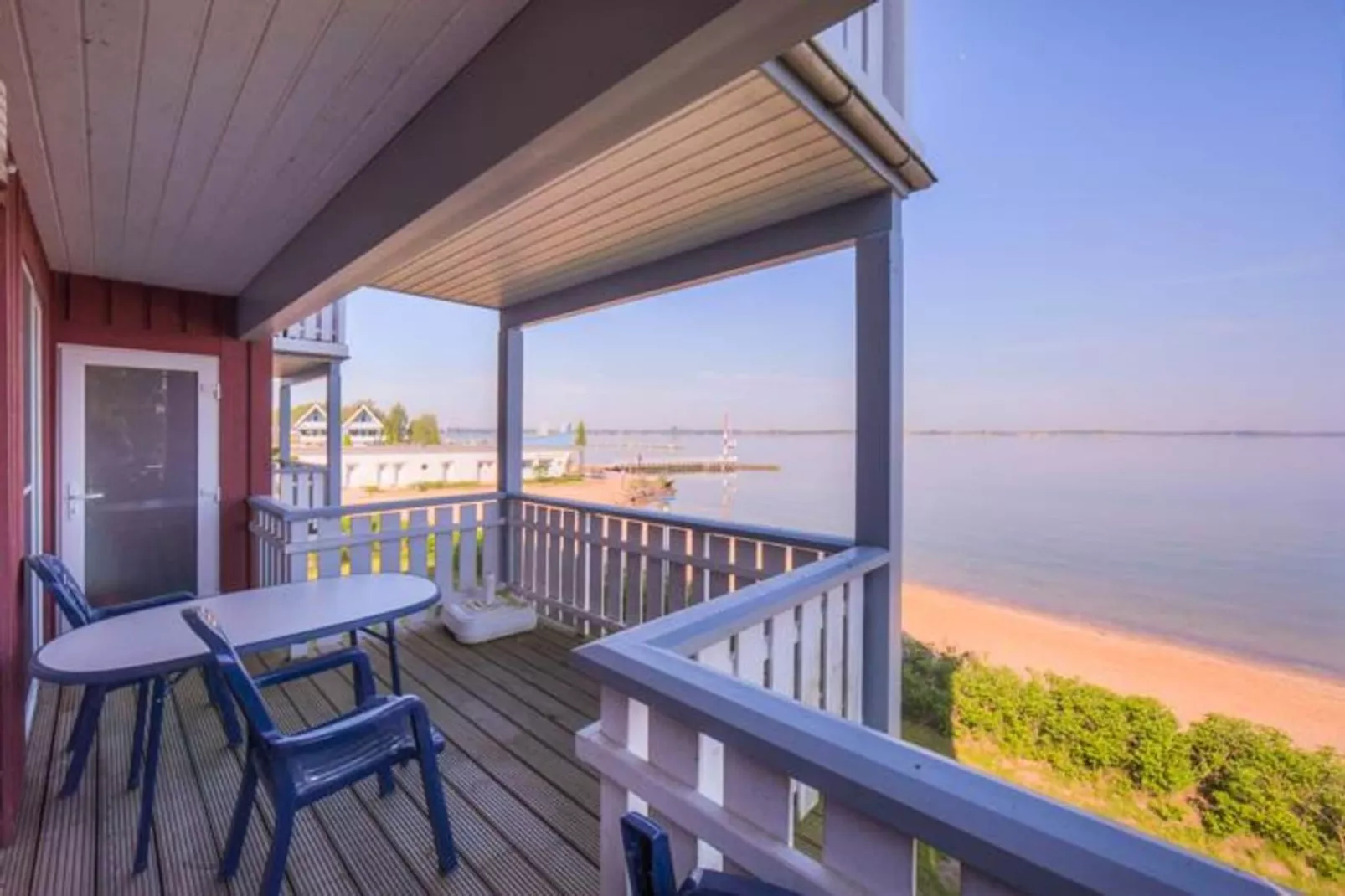 Mitteldeck 494-Terrasbalkon