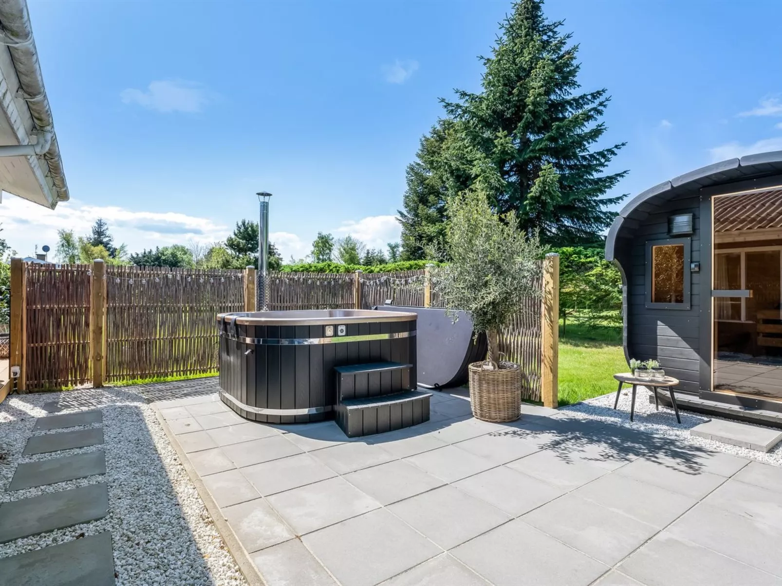 "Kælle" - 750m from the sea-Binnen