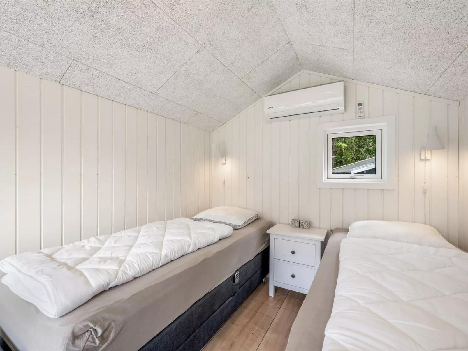 "Tiina" - 500m to the fjord-Binnen