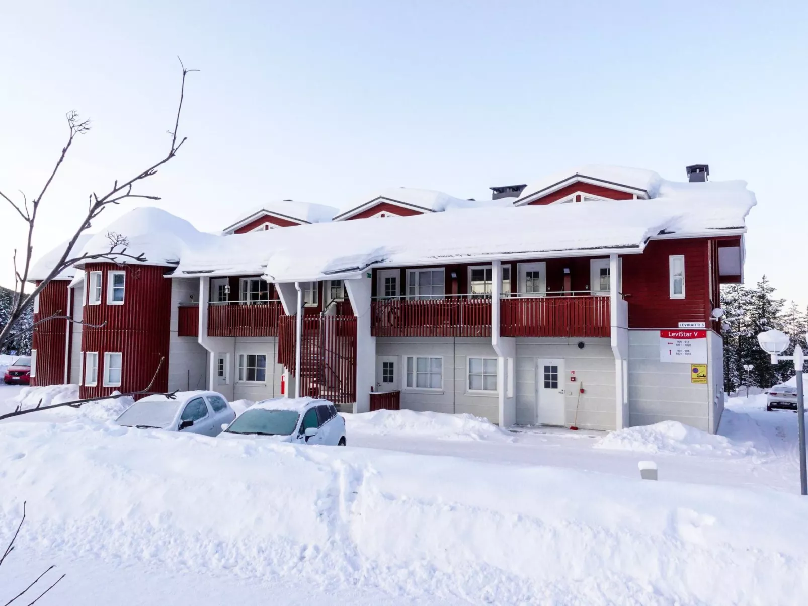 Levi star 915-Binnen