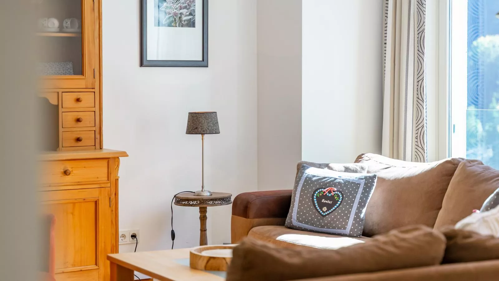 Drei Berge Top 4-Woonkamer