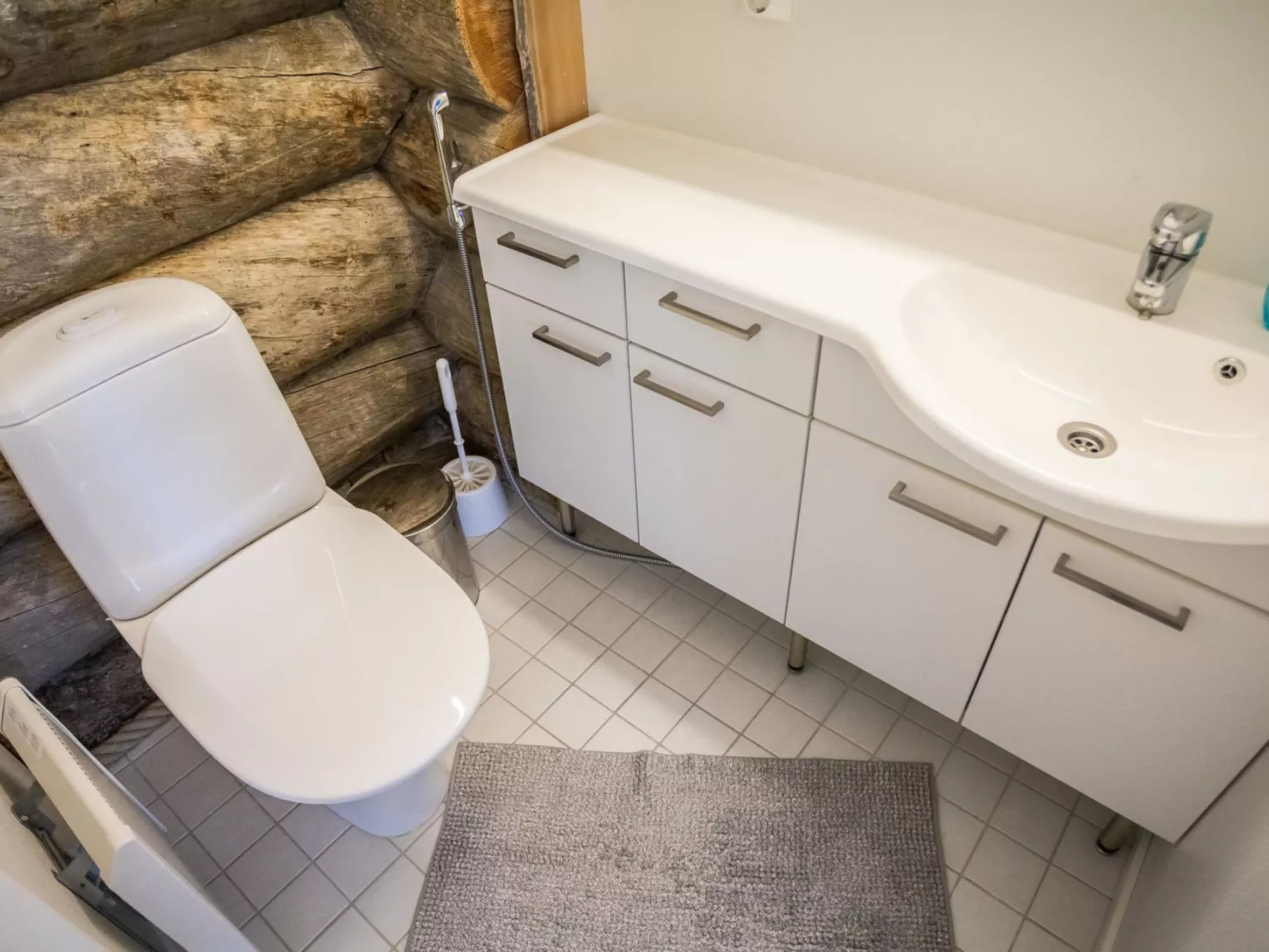 Maahisenrinne 1 as 4-Binnen