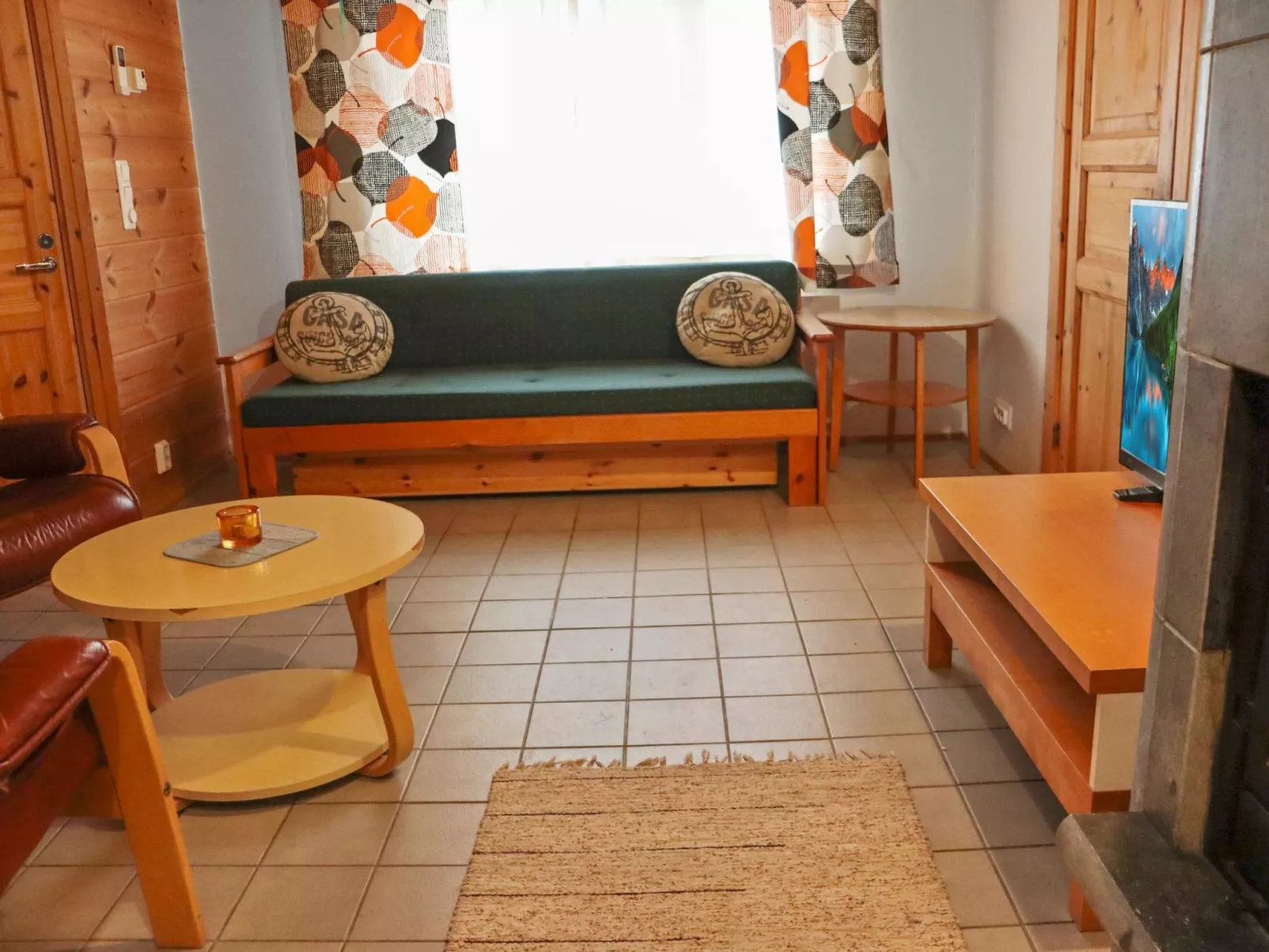 Alppitalo mökki-Binnen