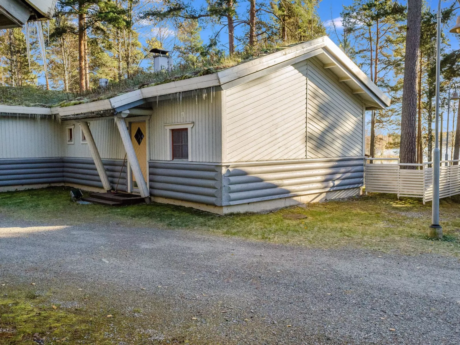 Kulta-käkönen 17 by bomba-Binnen