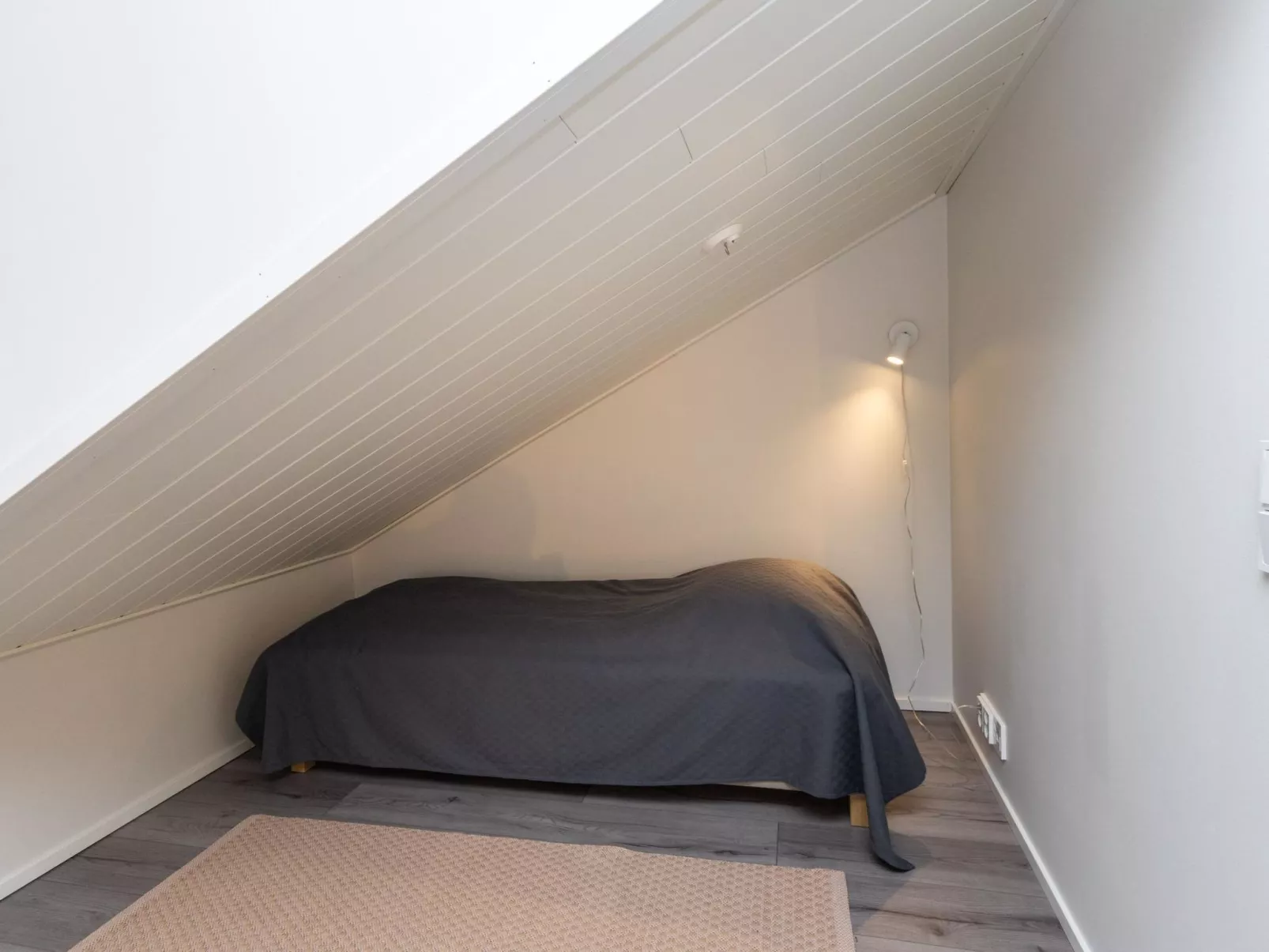 Velhotar 1 a 1-Binnen