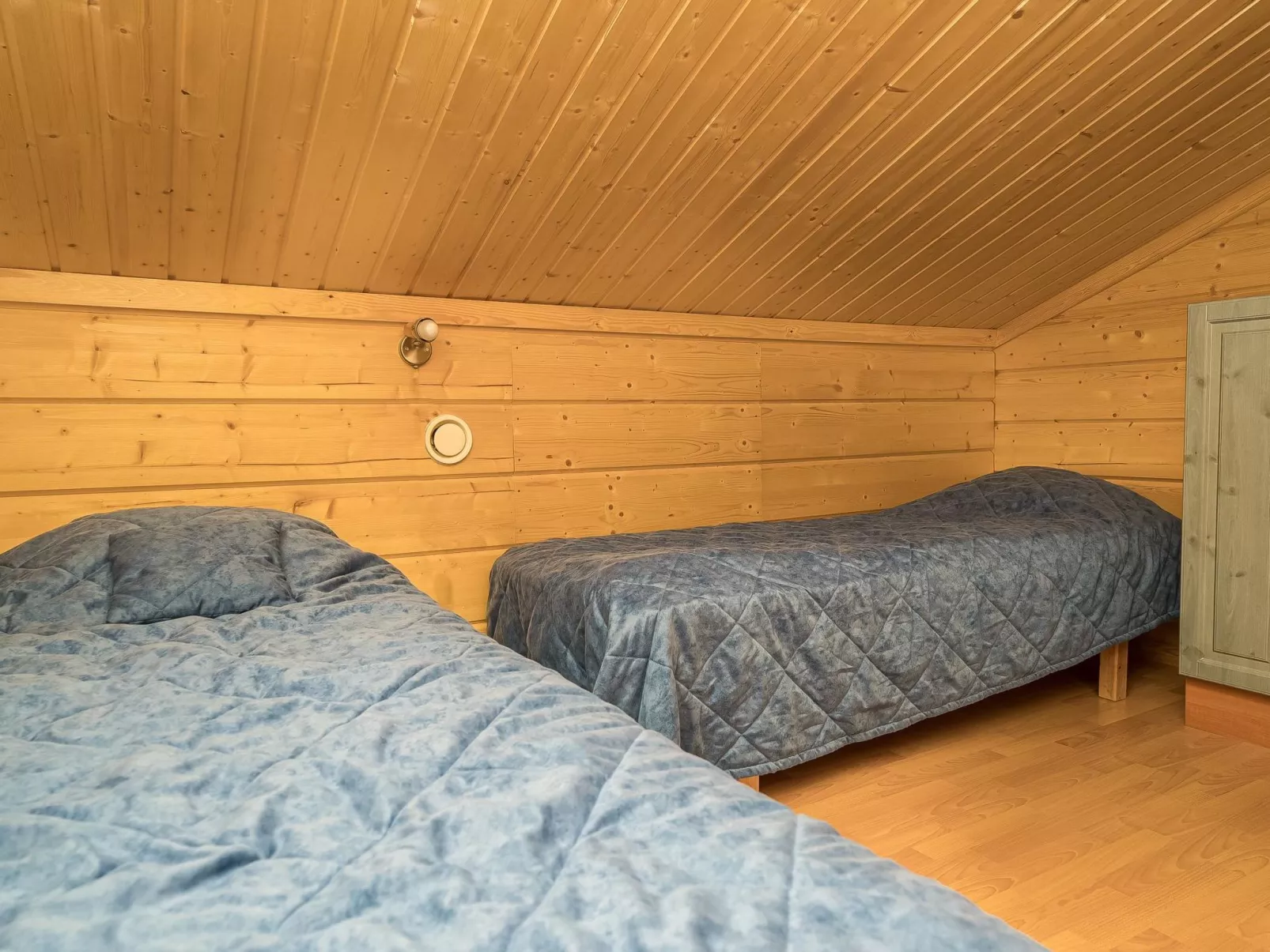 Kinostupa 2a (18)-Binnen