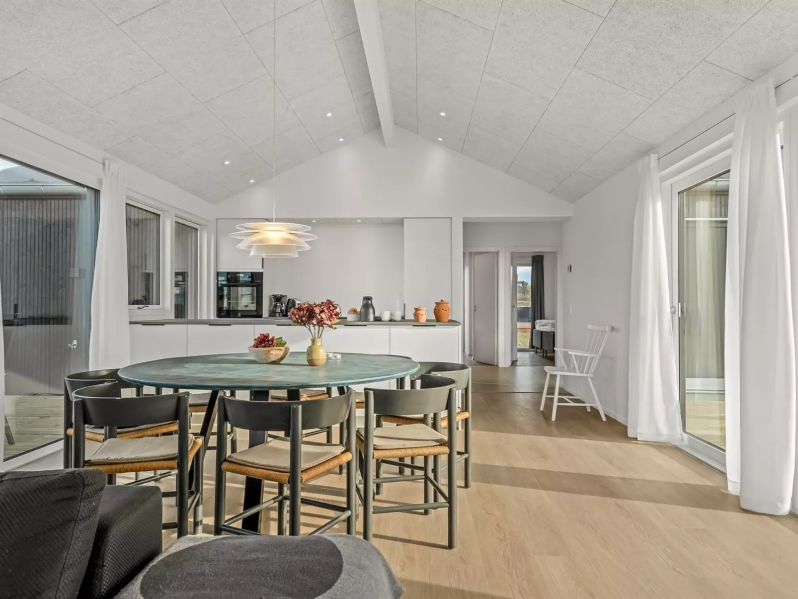 "Jouni" - 200m from the sea-Binnen