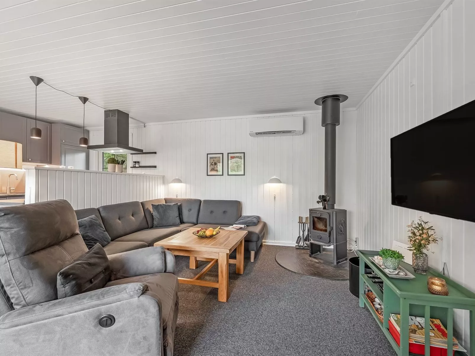 "Brodde" - 300m from the sea-Binnen