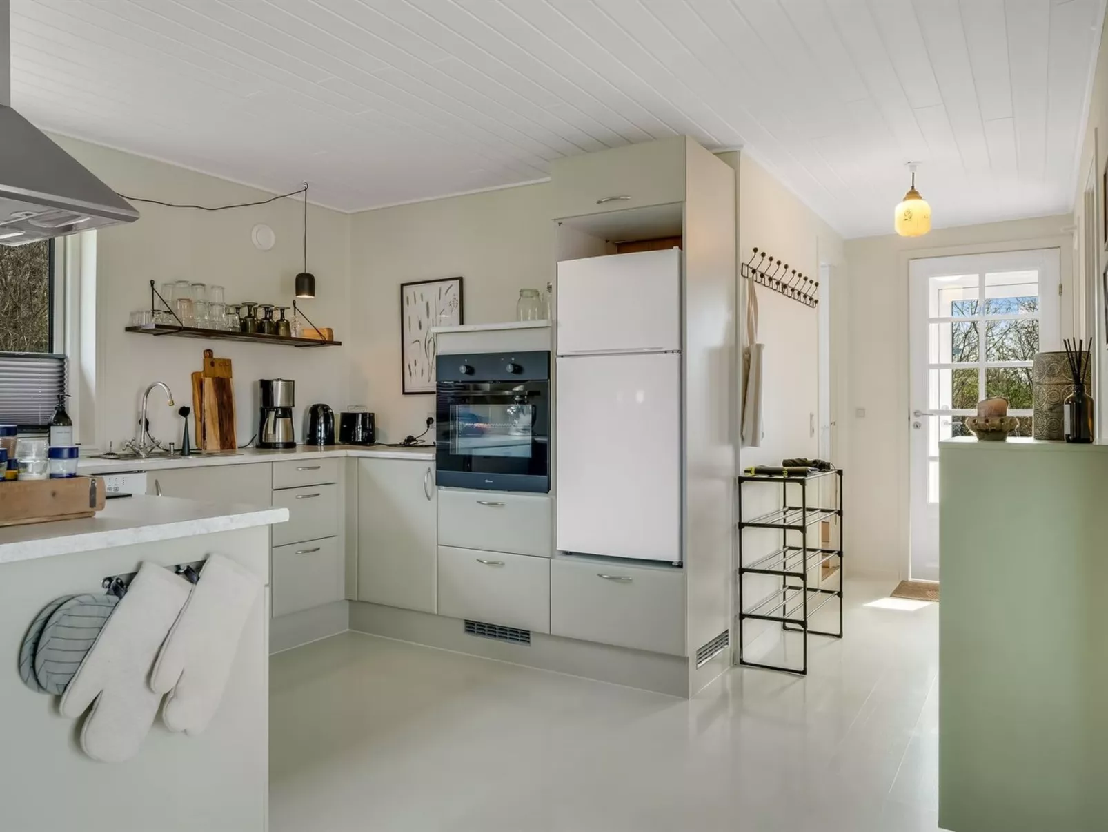 "Lenya" - 300m to the fjord-Binnen