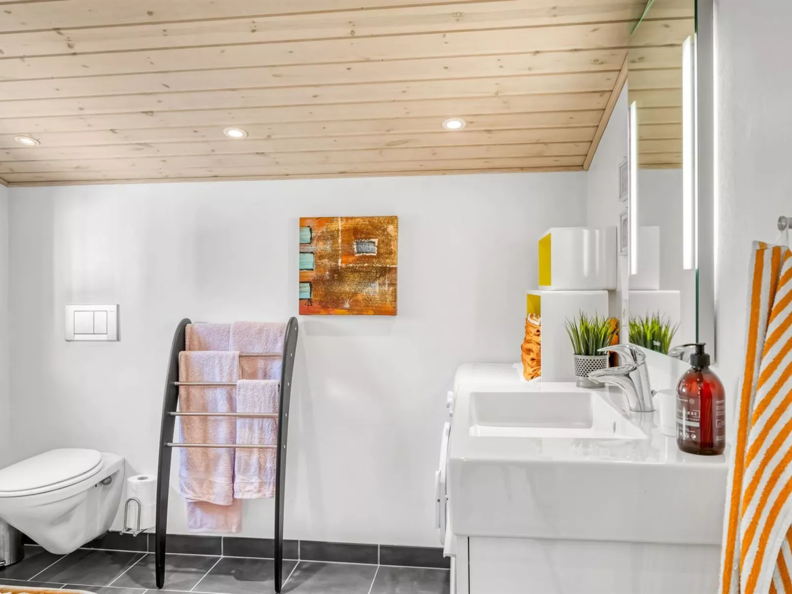 "Rieke" - 2km from the sea-Binnen