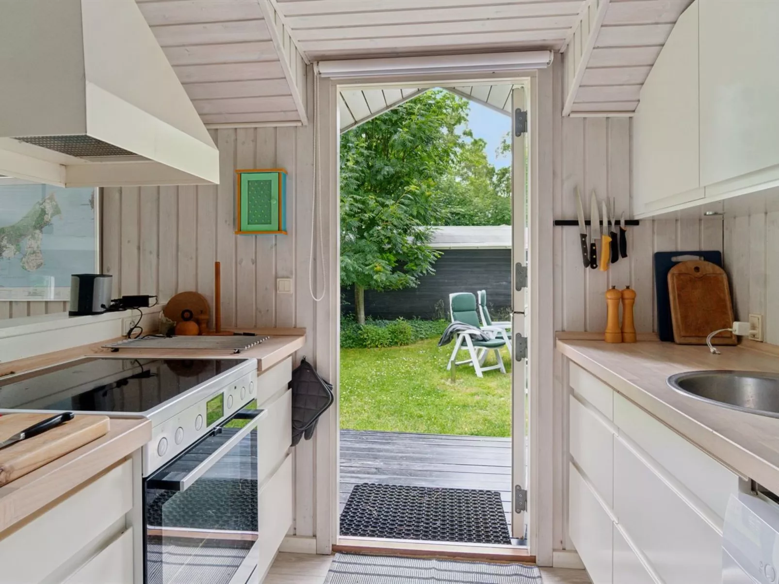 "Tekla" -  from the sea-Binnen