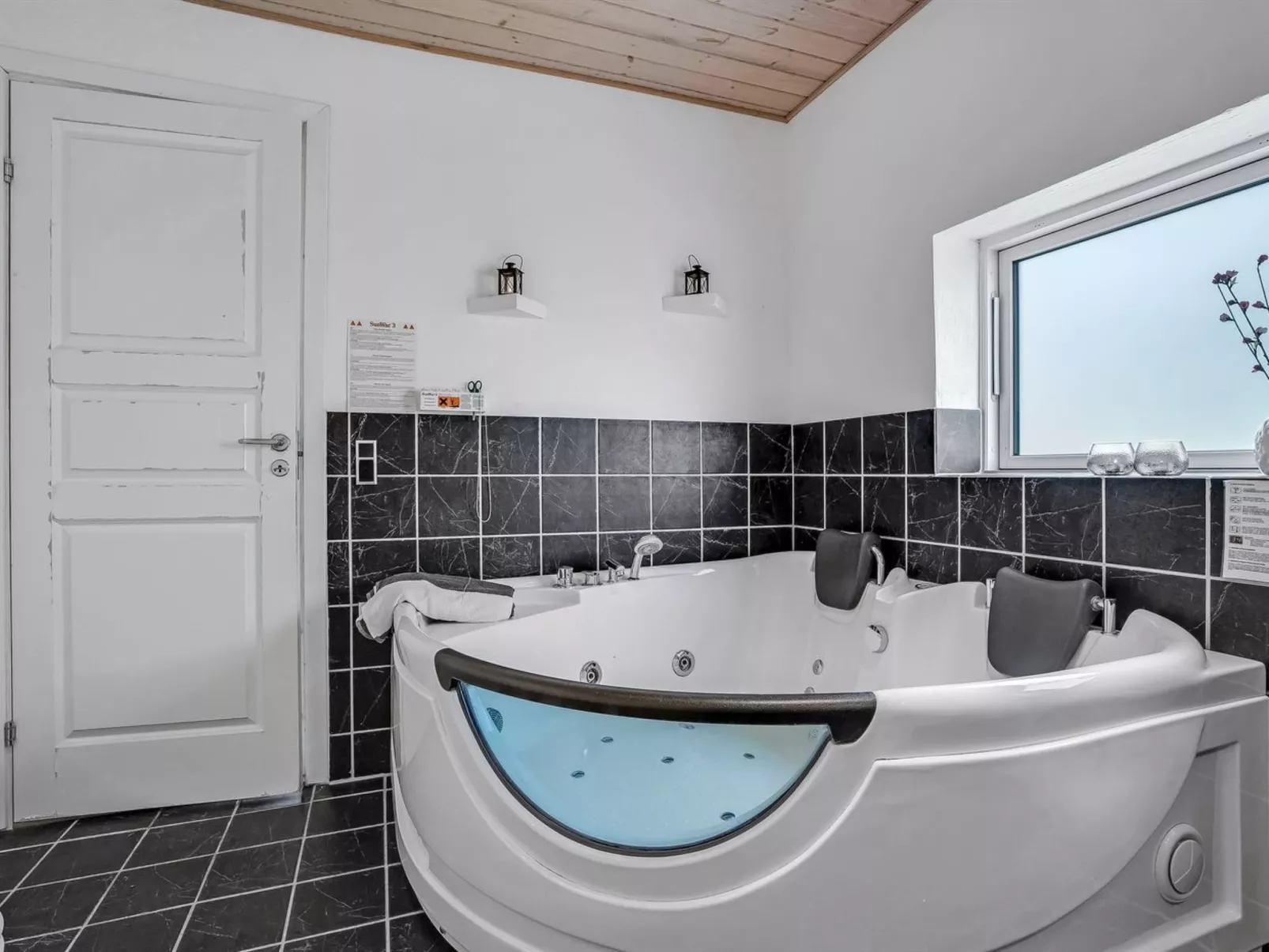 "Helin" - 800m from the sea-Binnen