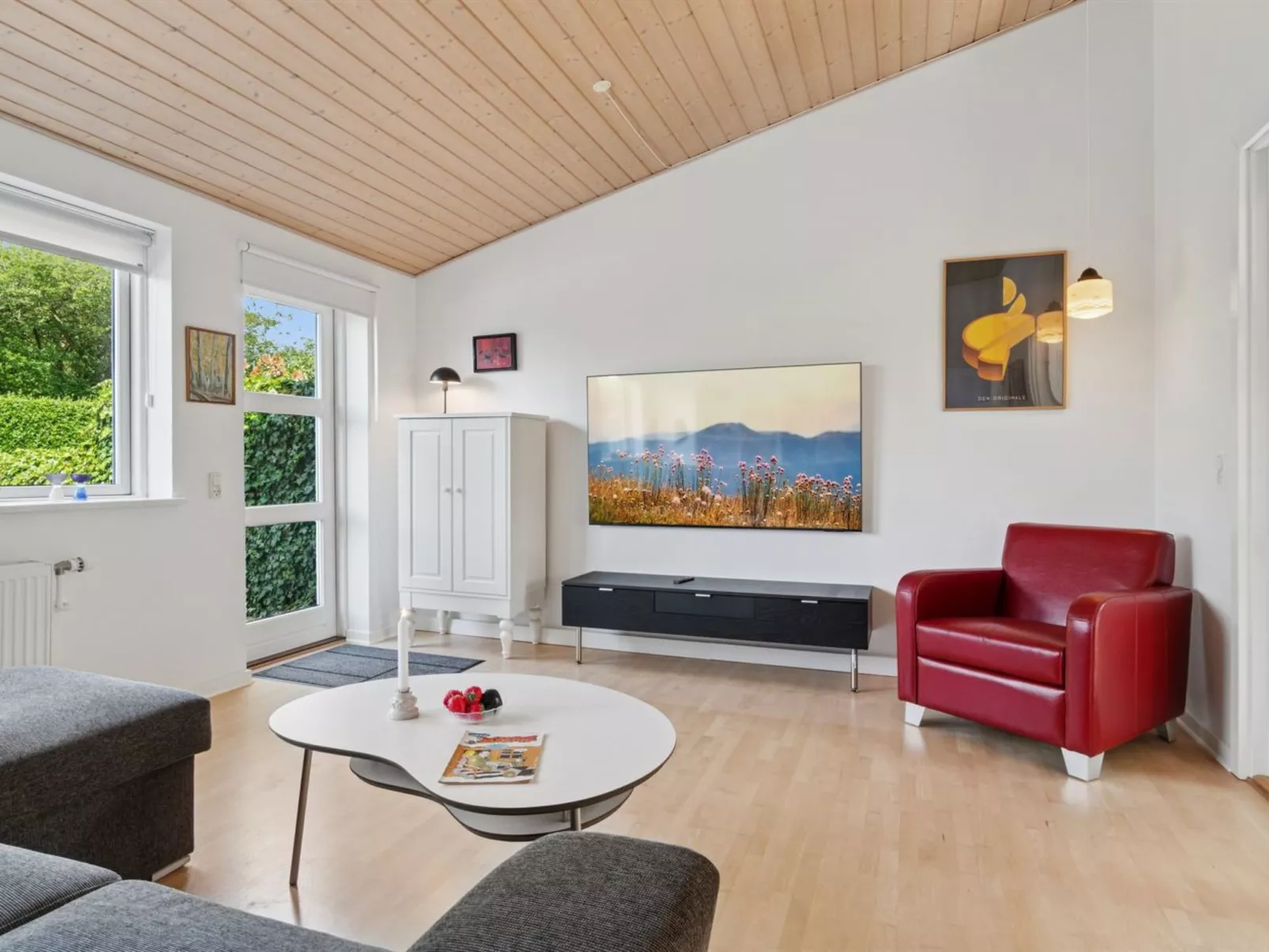 "Dreng" - 250m from the sea-Binnen