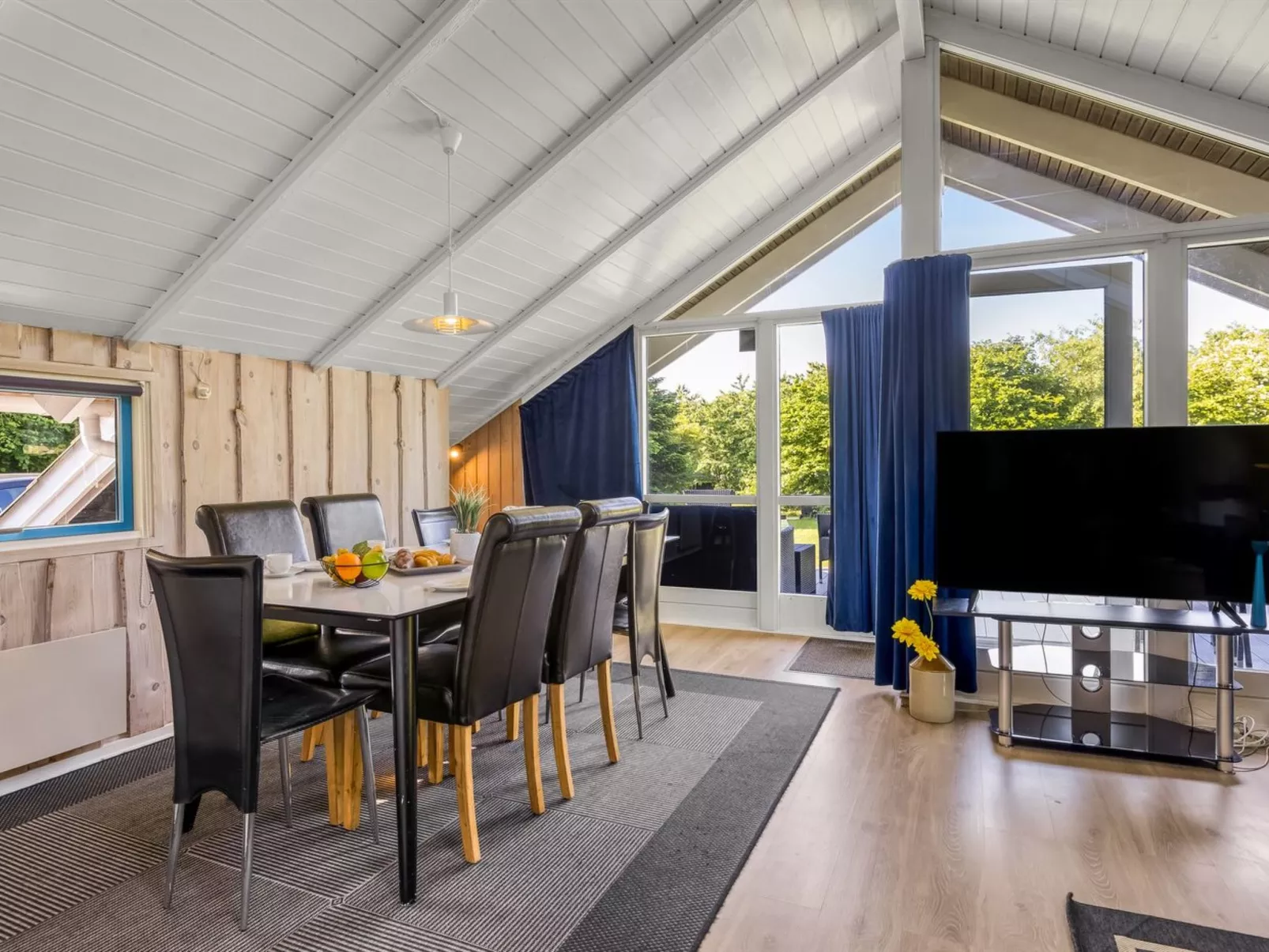 "Kai" - 400m from the sea-Binnen