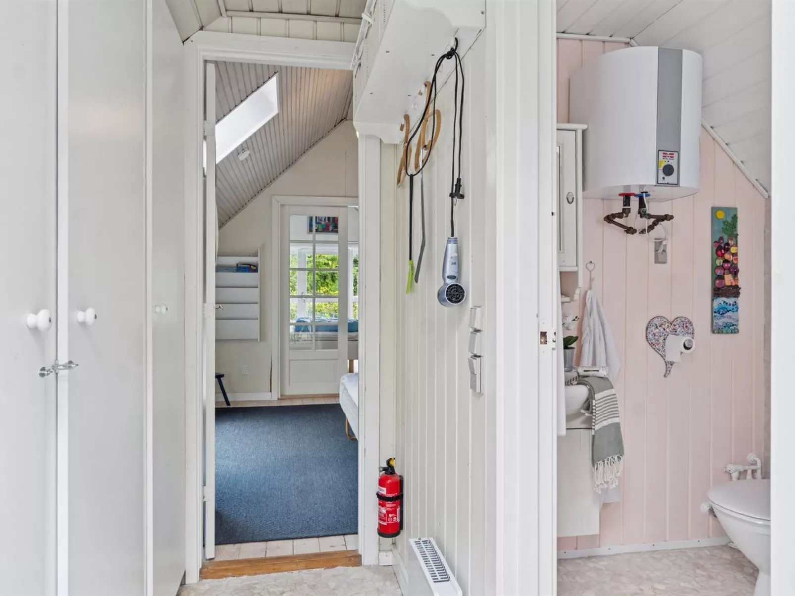 "Helfrida" - 925m from the sea-Binnen