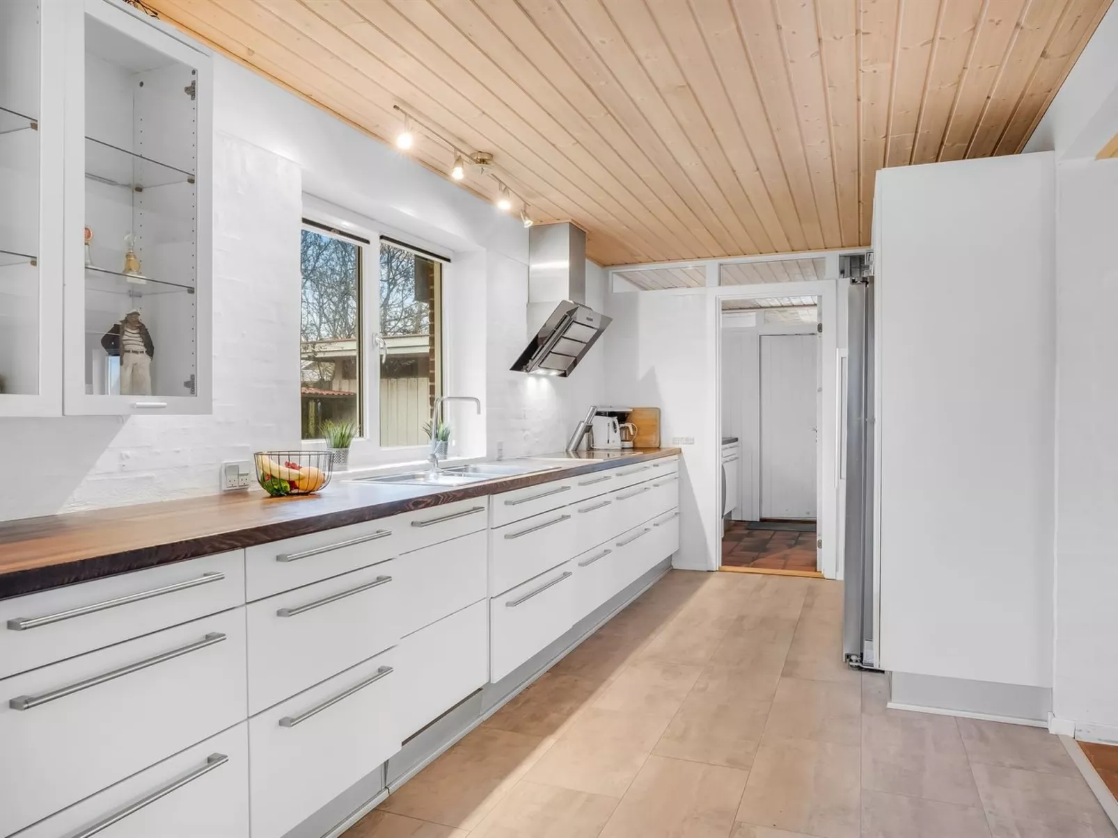 "Withulf" - 500m to the fjord-Binnen