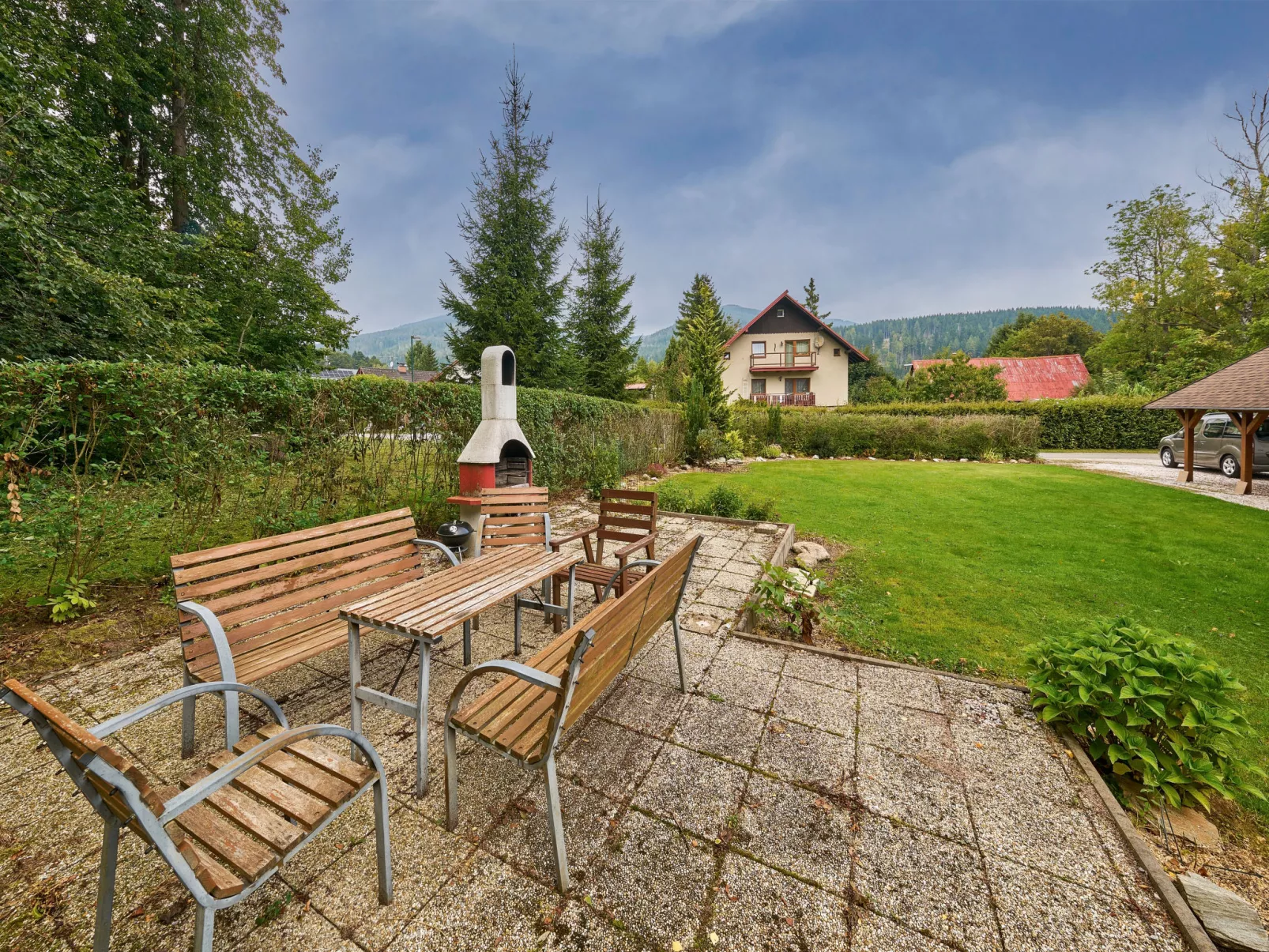 U Švýcarského dvora-Buiten