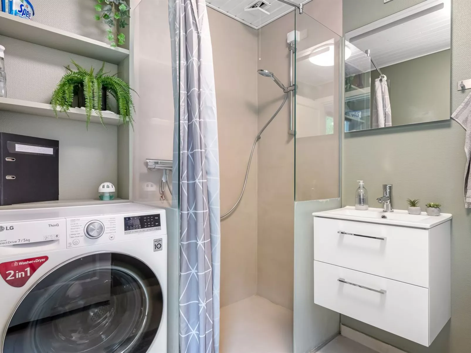 "Ellie" - 500m from the sea-Binnen