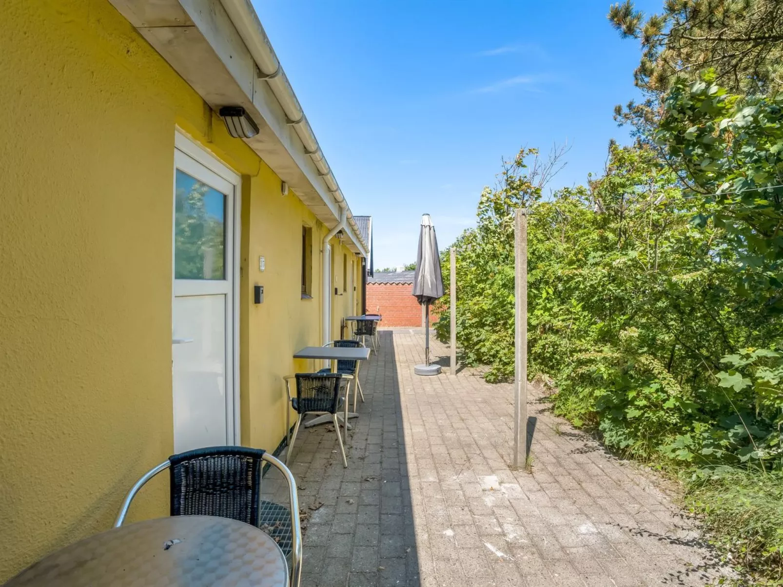 "Økil" - 2km from the sea-Buiten