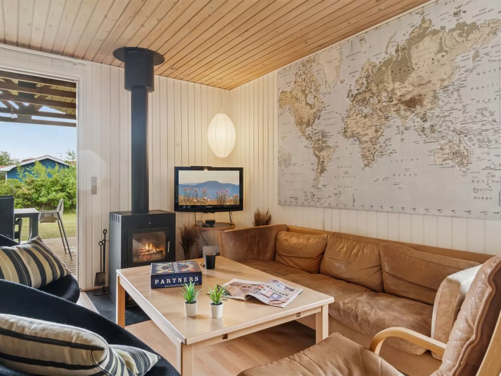 "Bruno" - 400m from the sea-Binnen