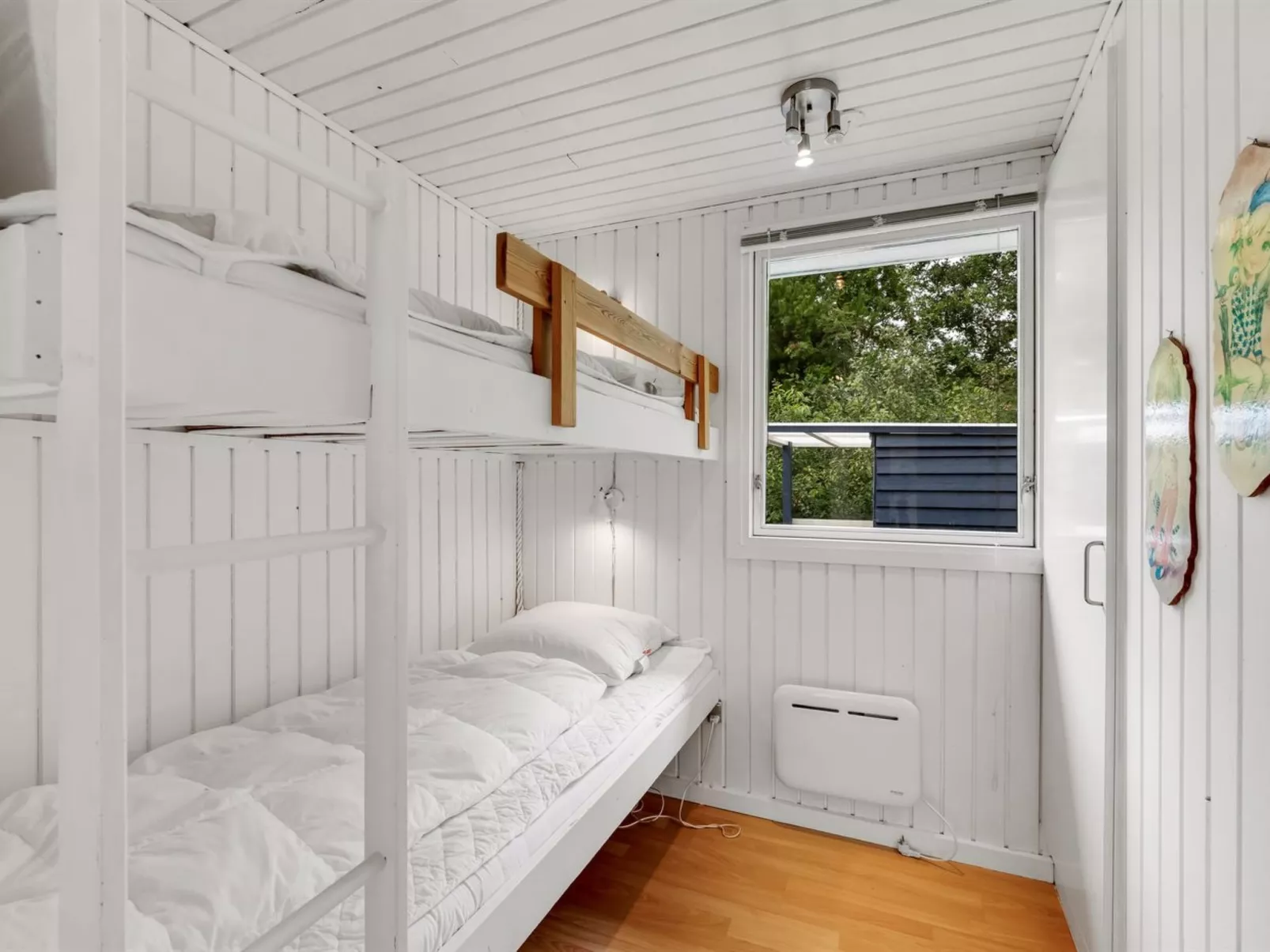 "Sami" - 600m to the fjord-Binnen