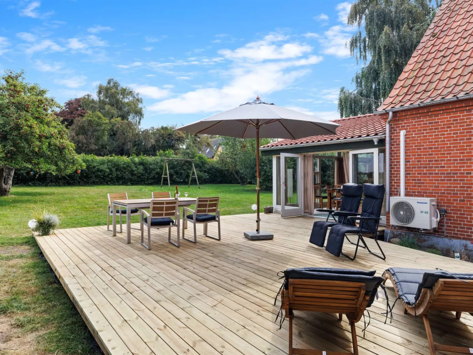 "Alisa" - 2.5km from the sea-Buiten