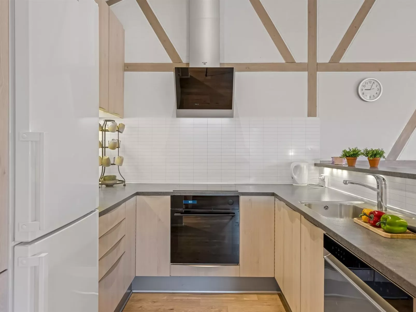 "Guthbrand" - 1.3km from the sea-Binnen