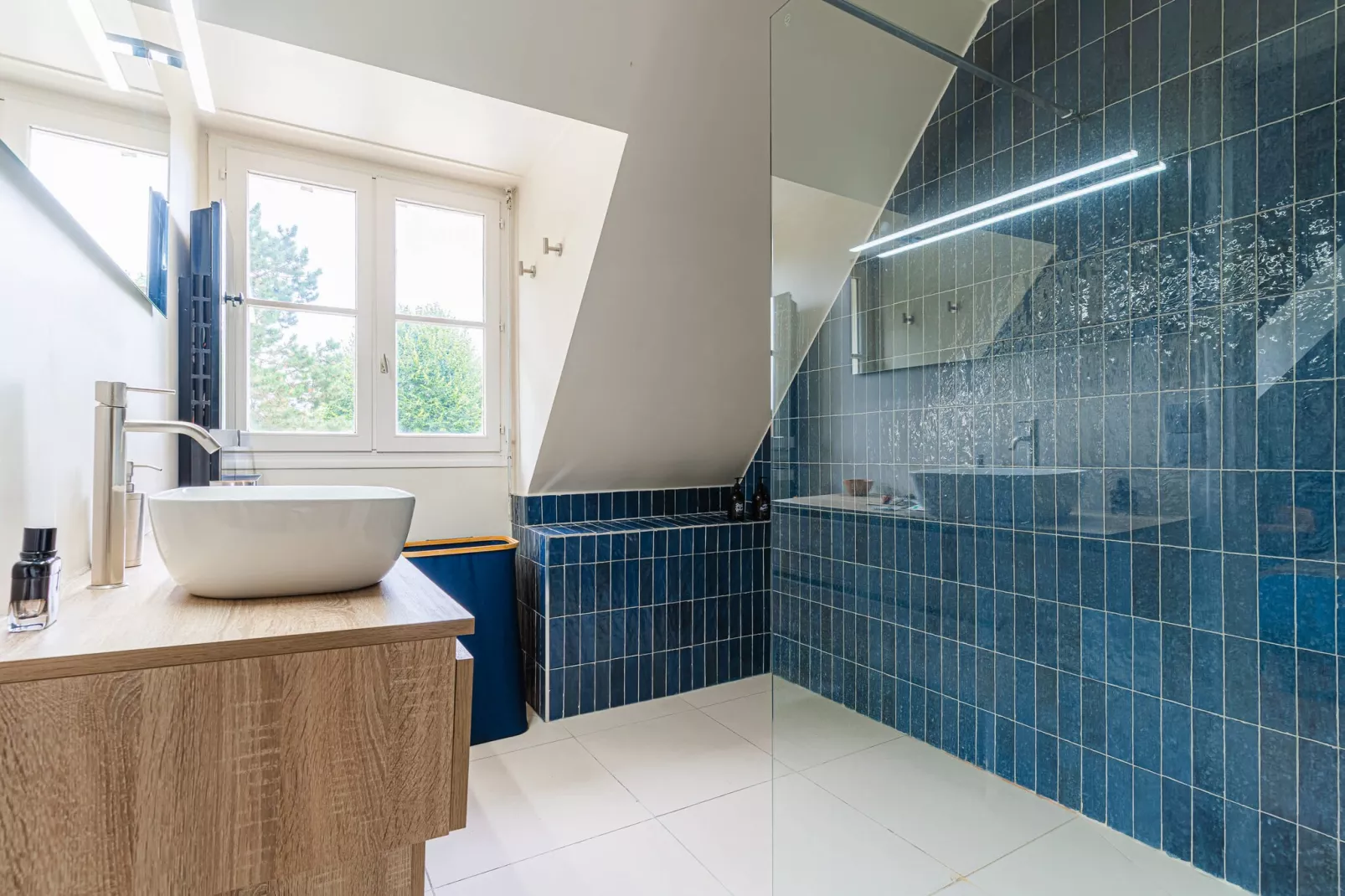 DEAUVILLE DJEBALI-Niet-getagd