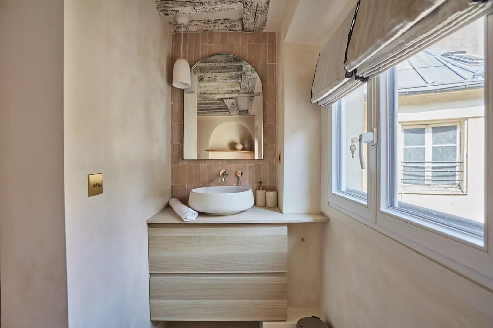 DAUNOU 5 NEW-Niet-getagd