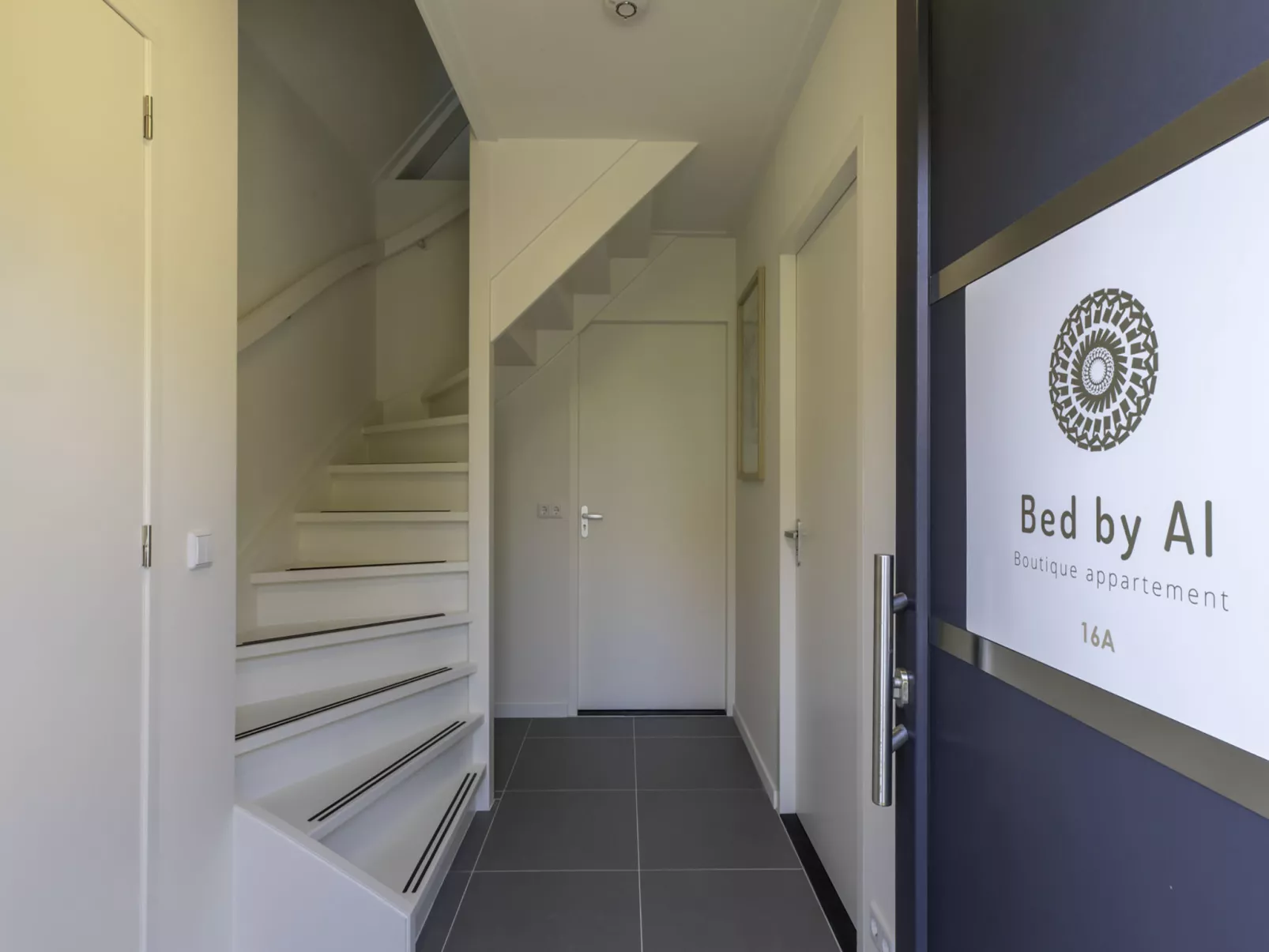 Appartement 'Bed by Al'-Binnen