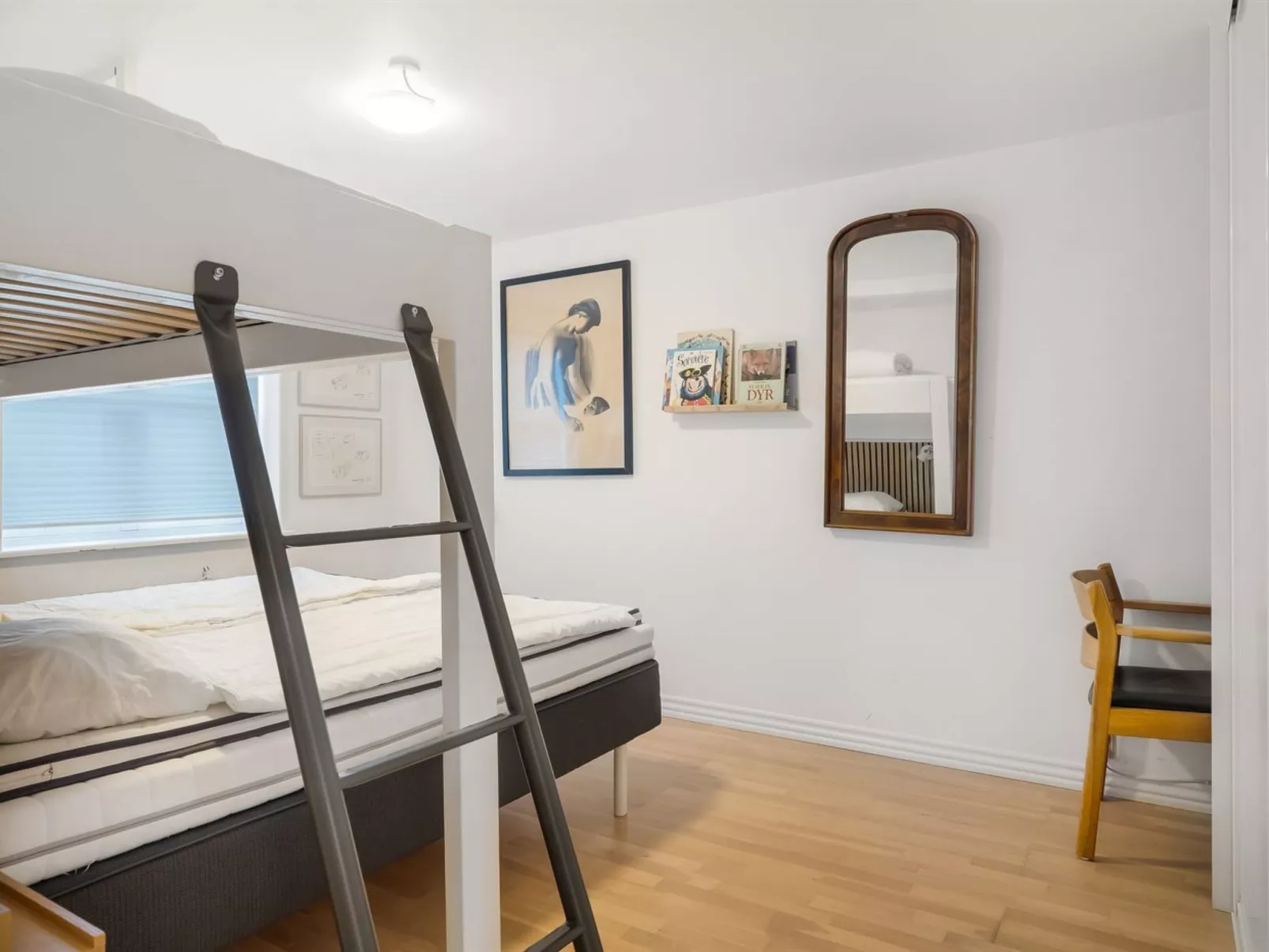 "Raika" - 25m to the fjord-Binnen