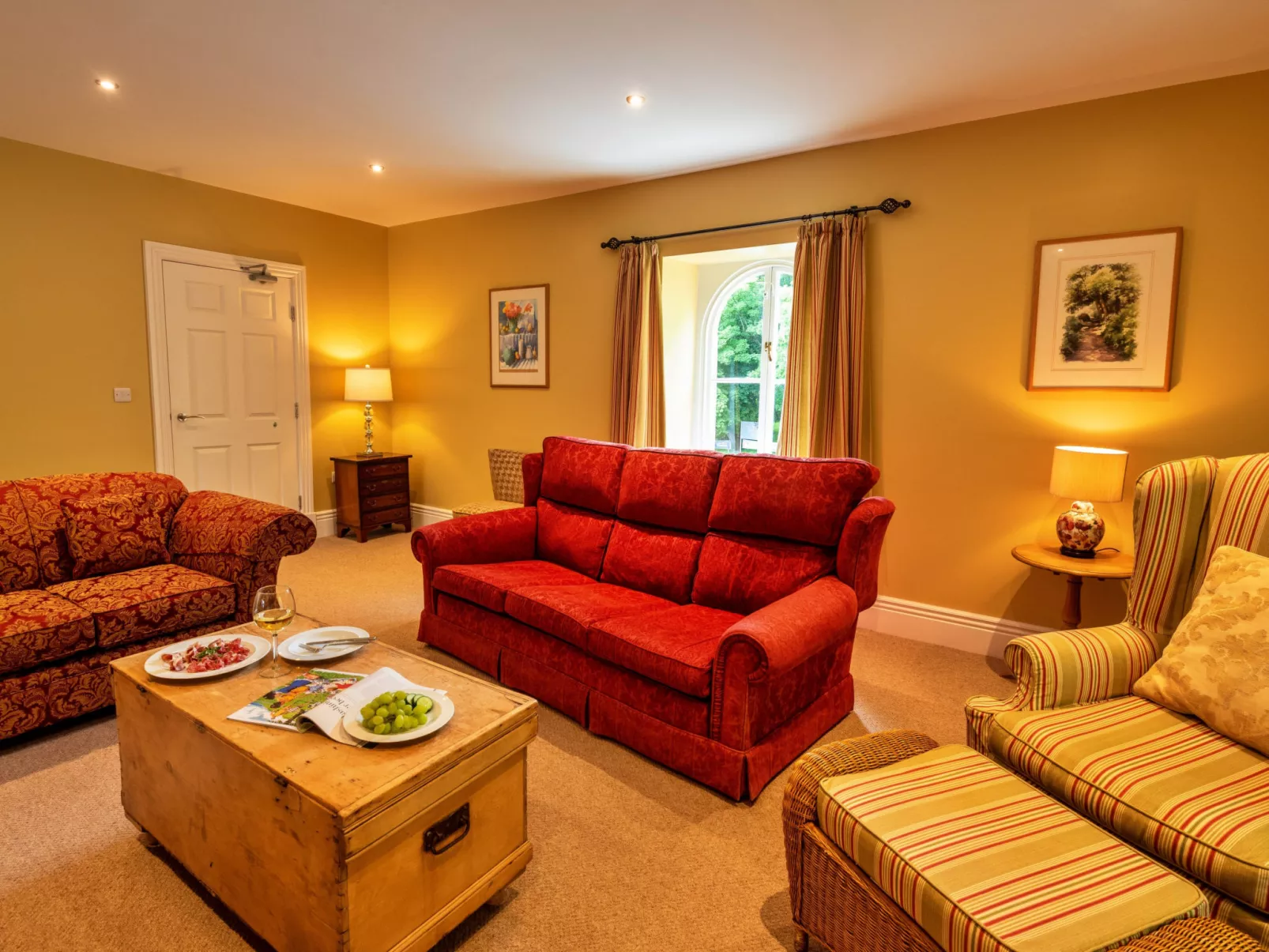 The Old Post Office Apartment 3-Binnen