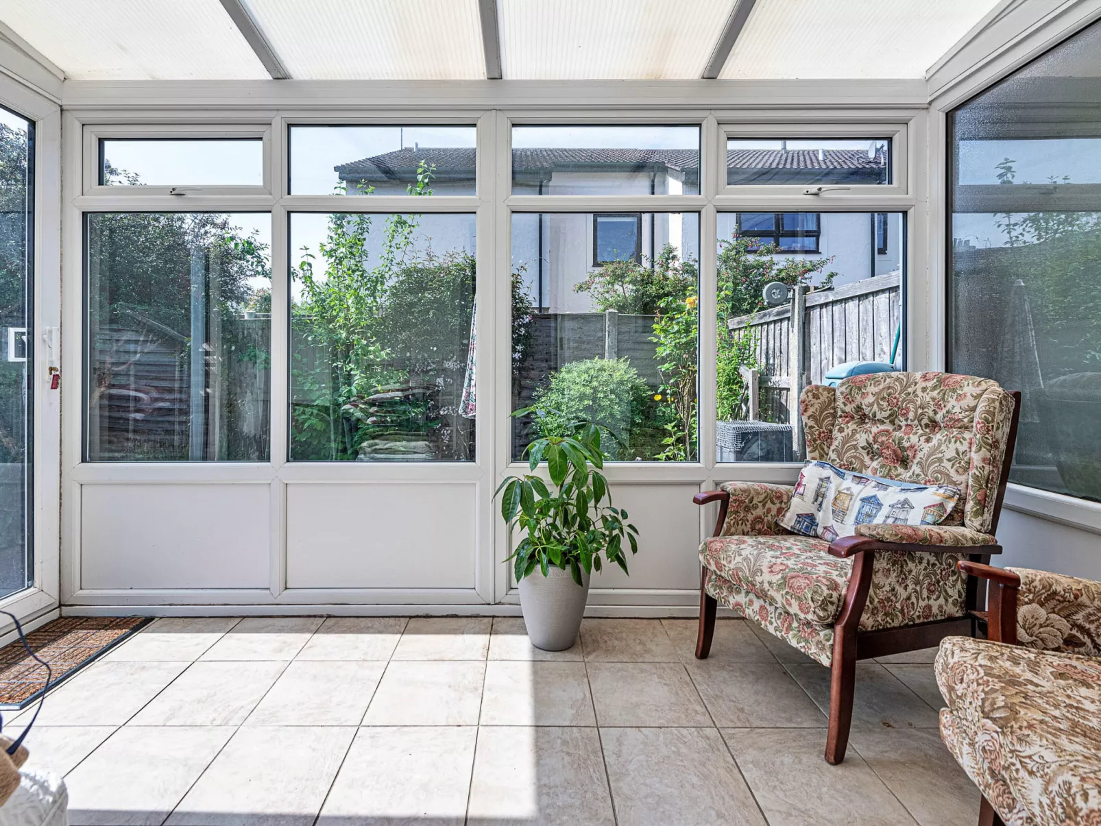 Penrhyn Avenue-Binnen