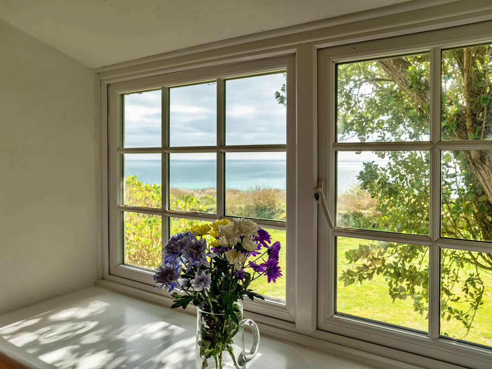 Lesceave Cottage-Binnen