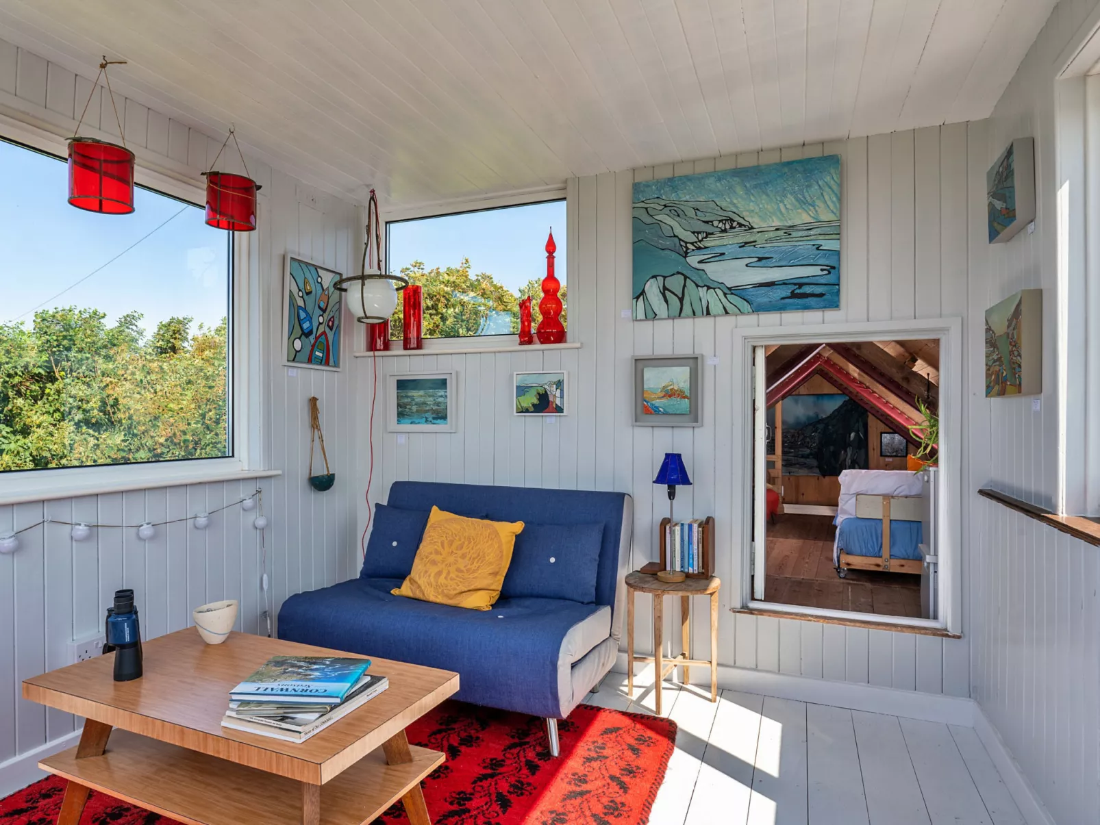 The Watchtower at Western Watch-Binnen